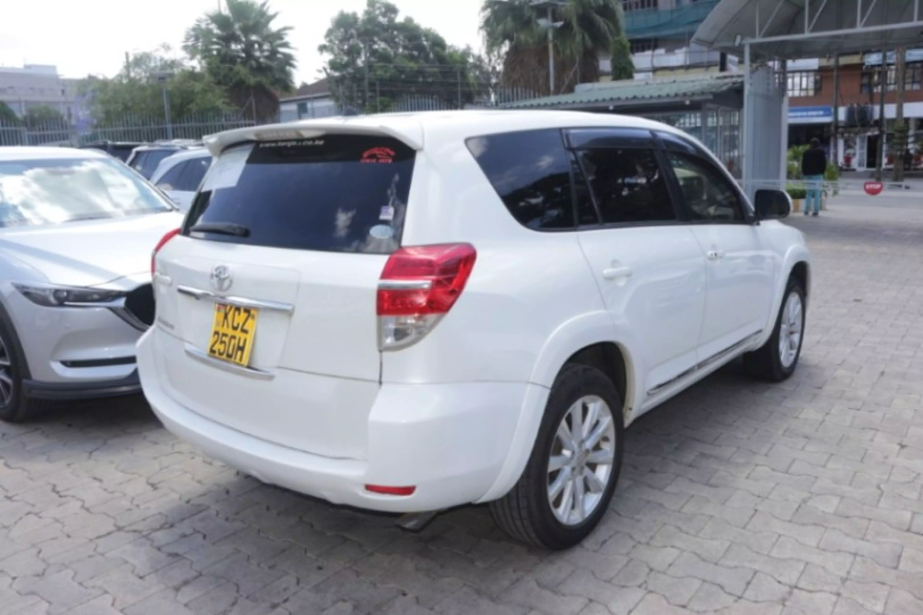 Toyota Vanguard  - 2013