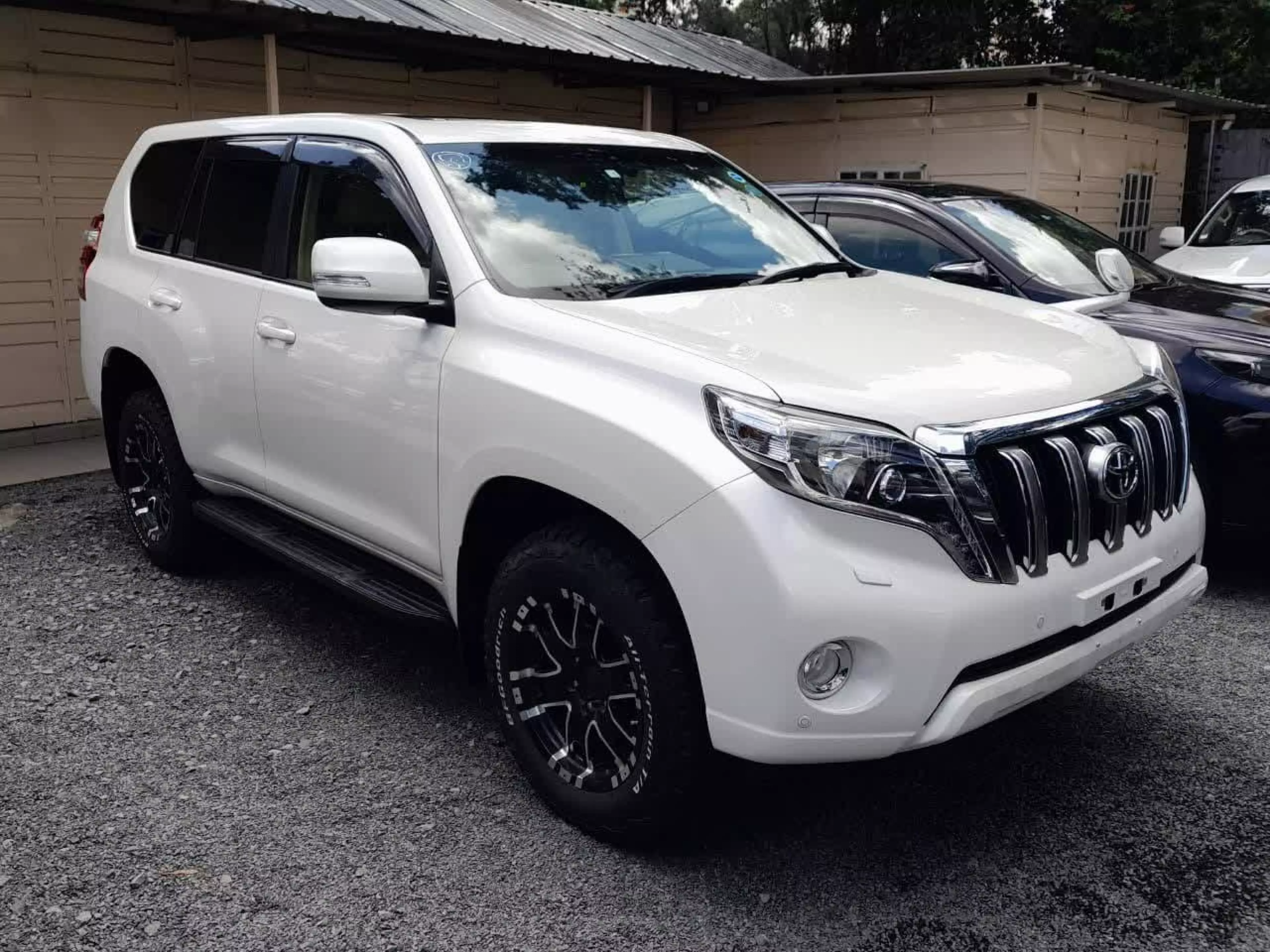 Toyota Landcruiser prado TX - 2016