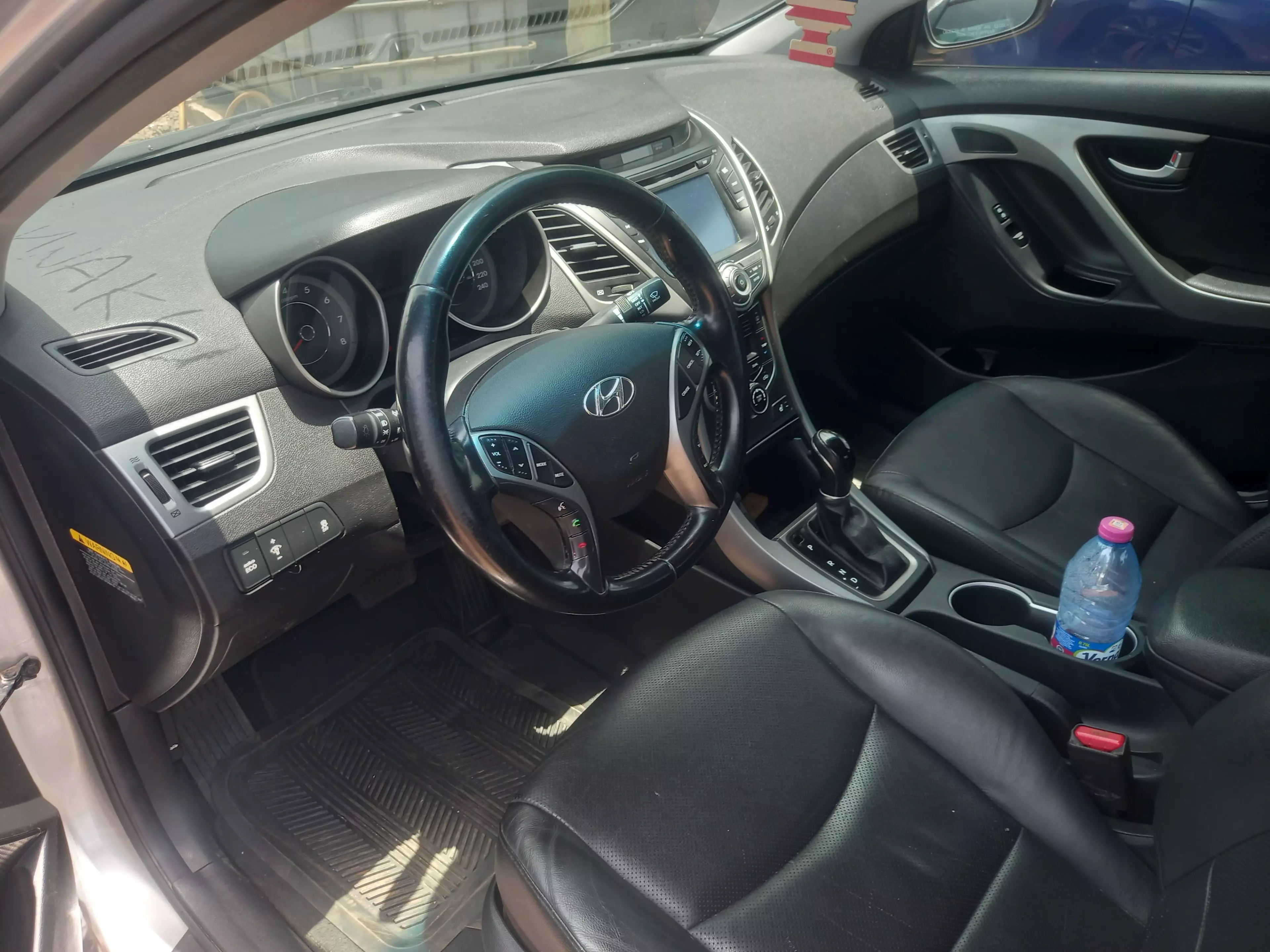 Hyundai Elantra   - 2014