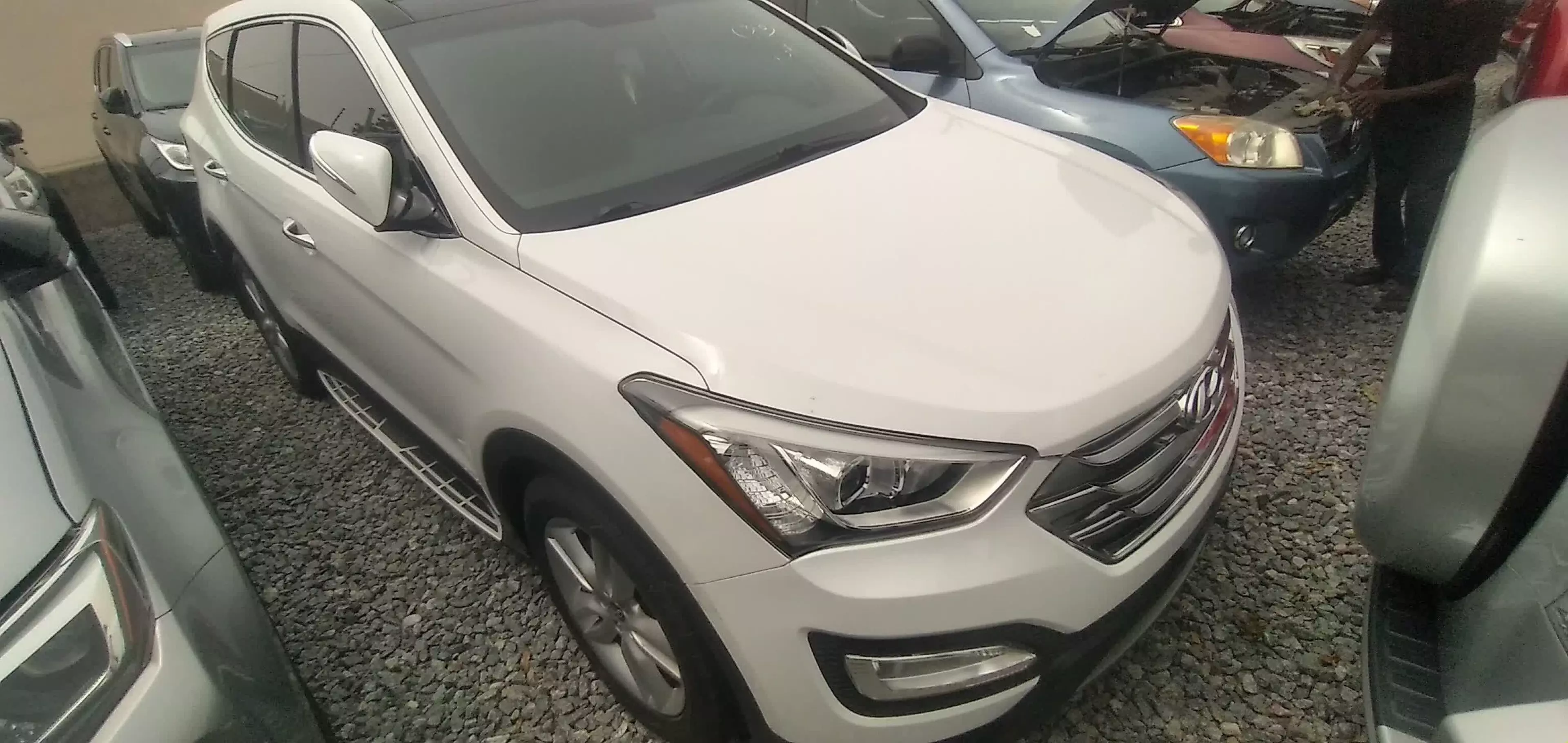 Hyundai Santa Fe - 2013