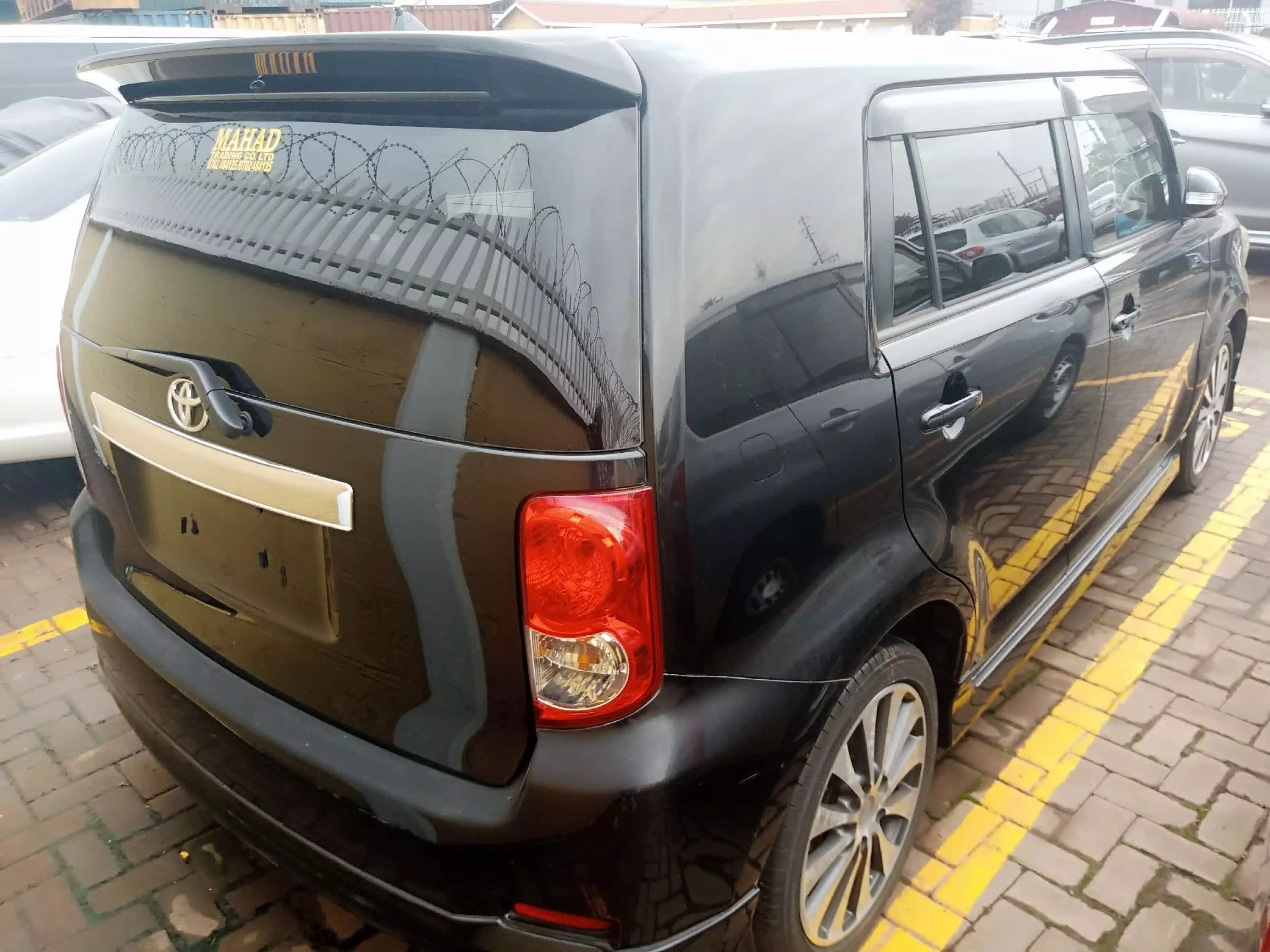 Toyota Rumion - 2010