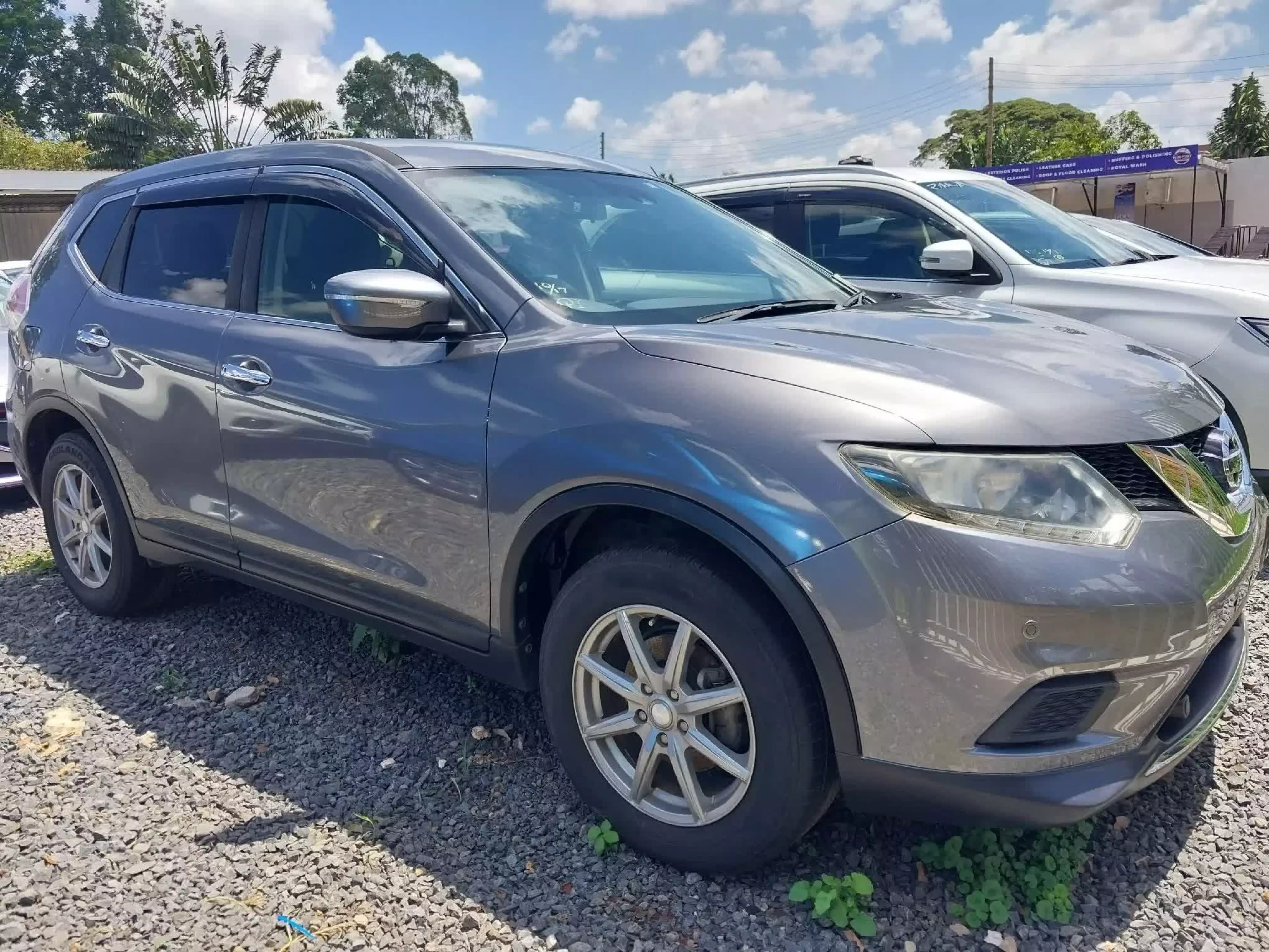 Nissan X-Trail - 2016