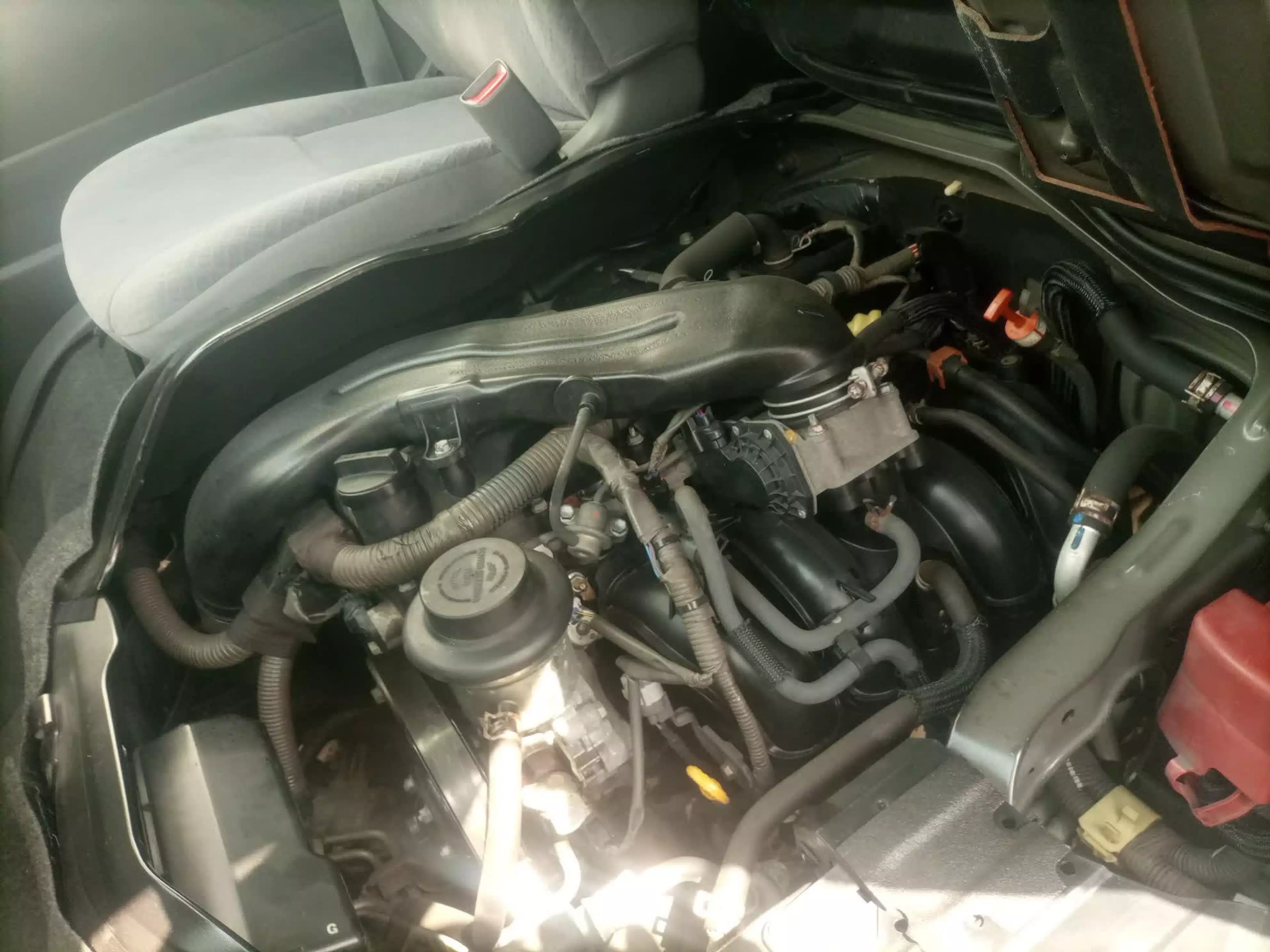Toyota Hiace   - 2011
