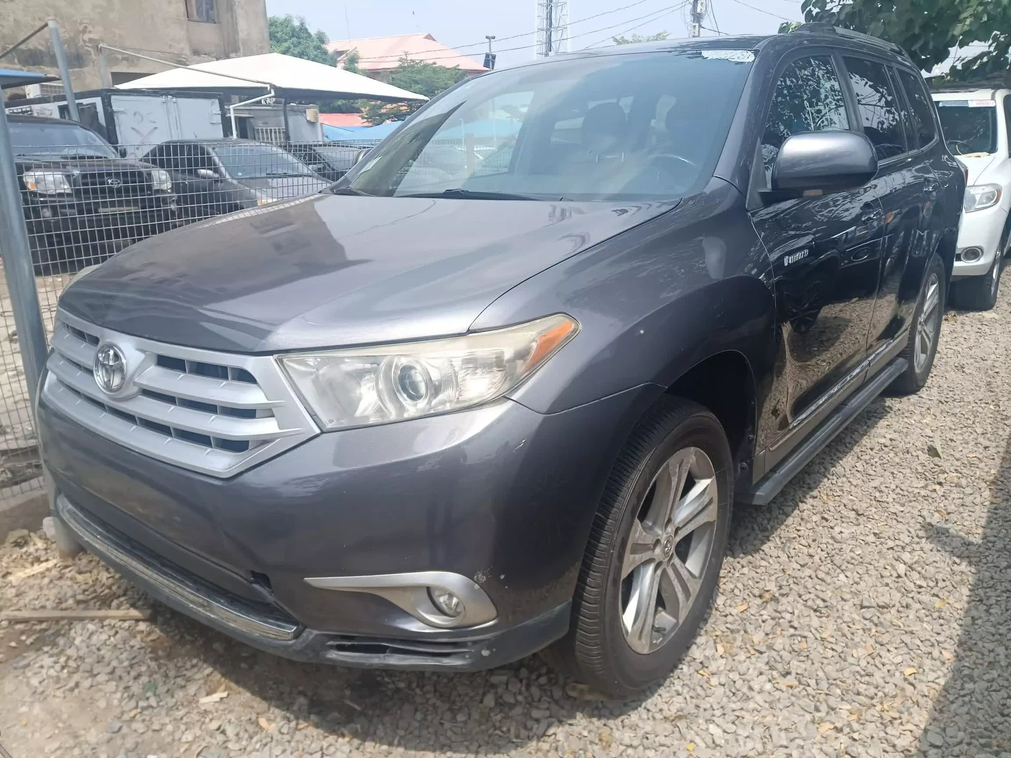 Toyota Highlander - 2012