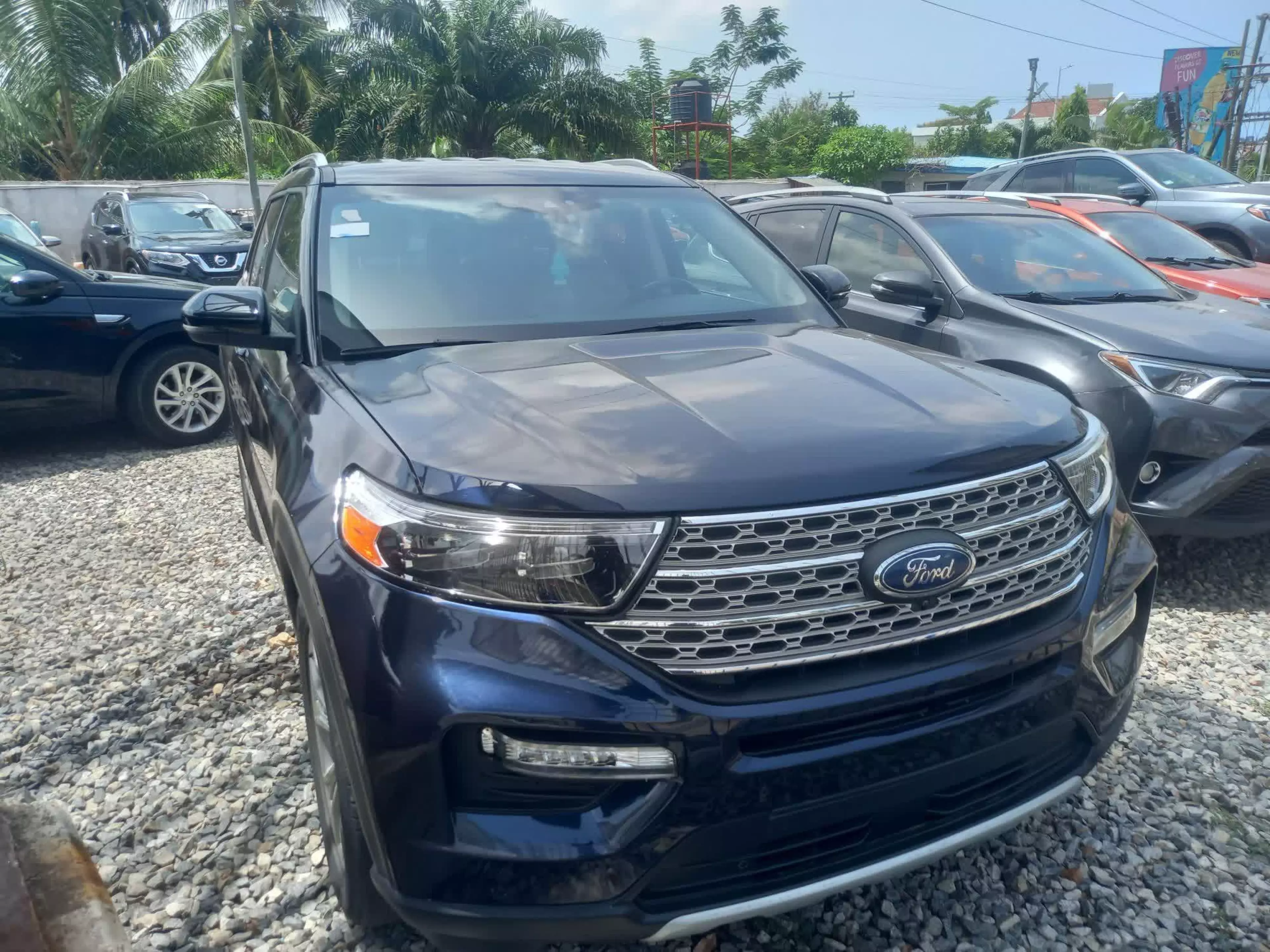 Ford Explorer - 2022