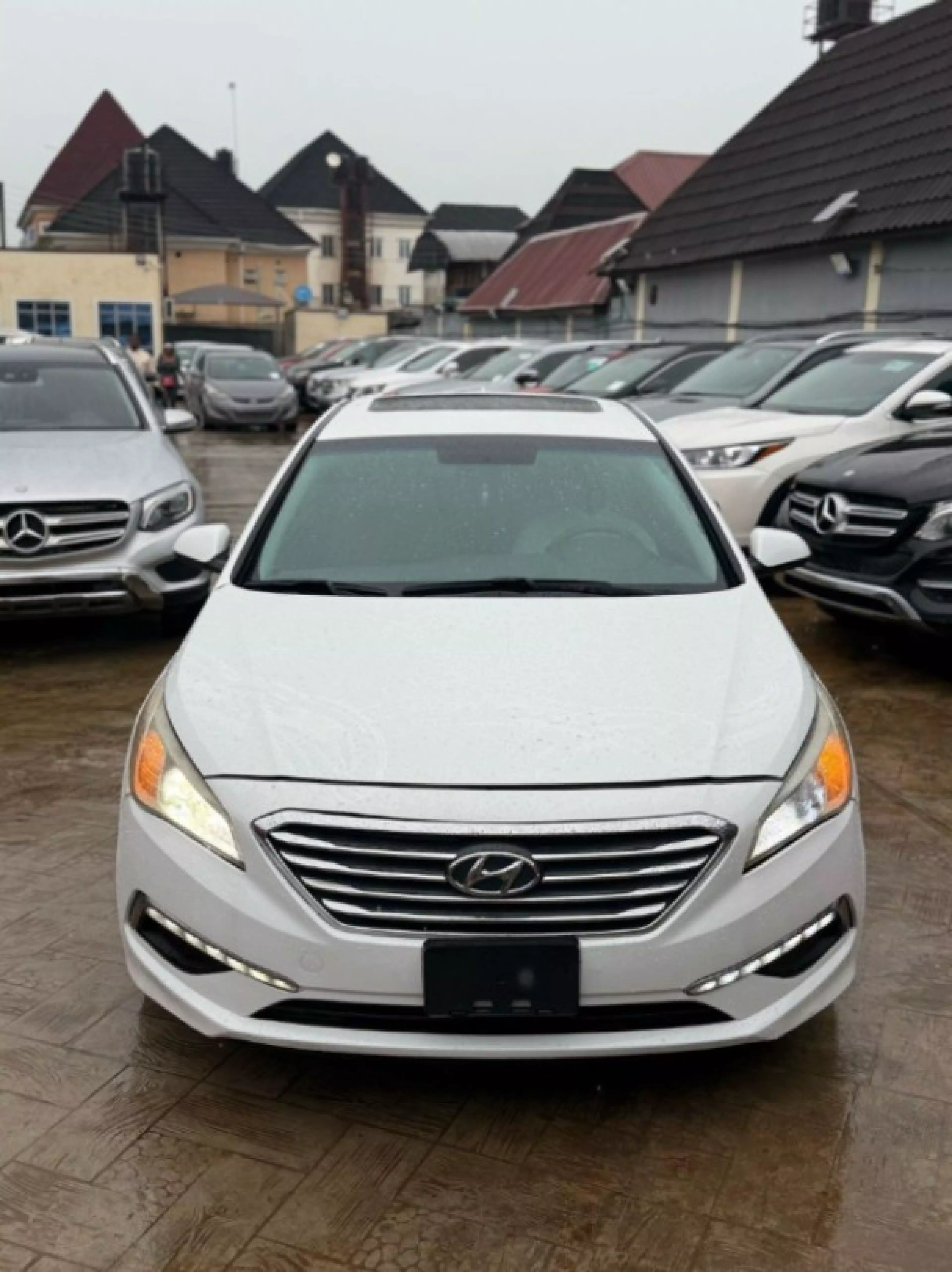 Hyundai Sonata - 2015