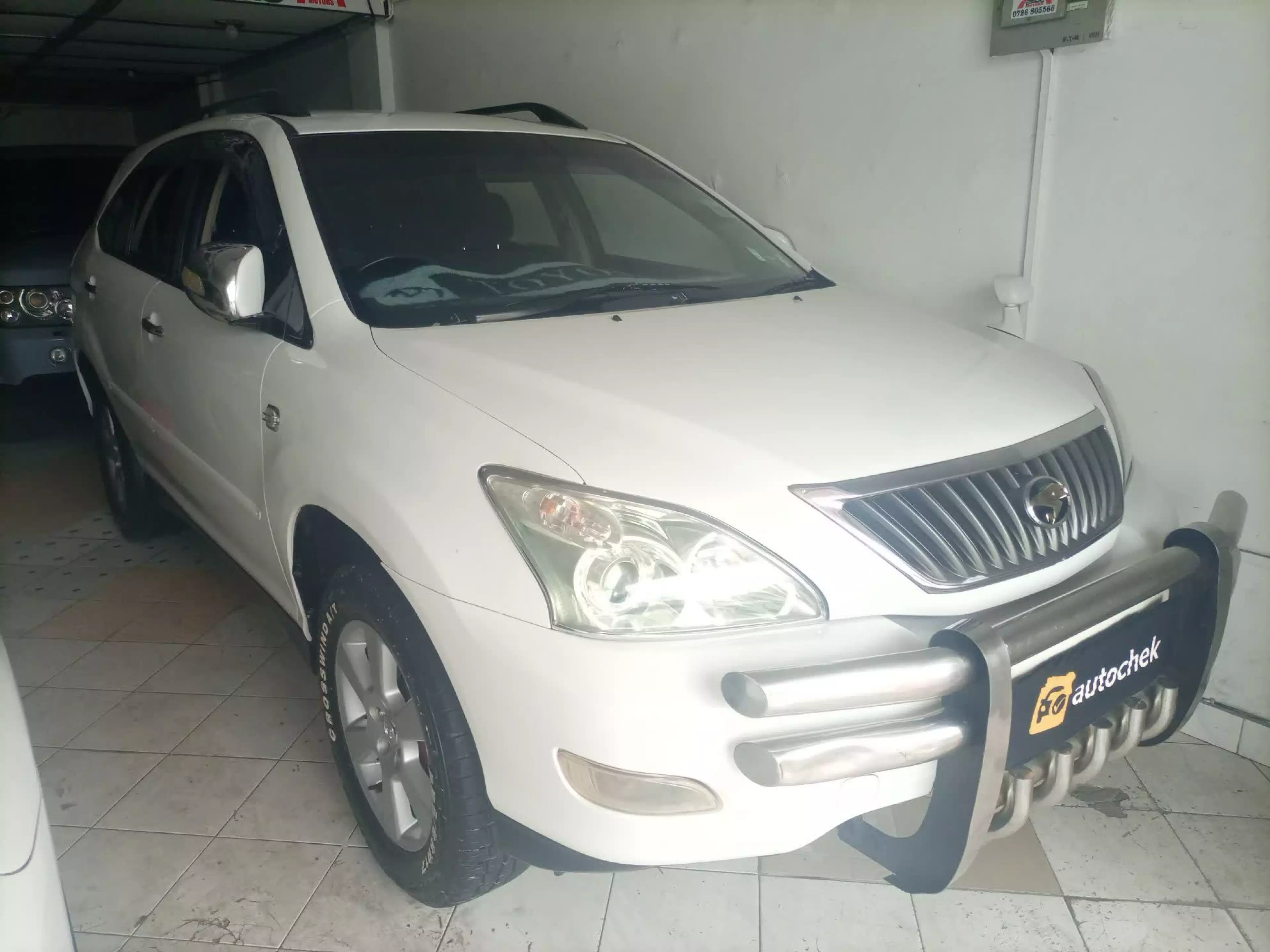 Toyota Harrier - 2010