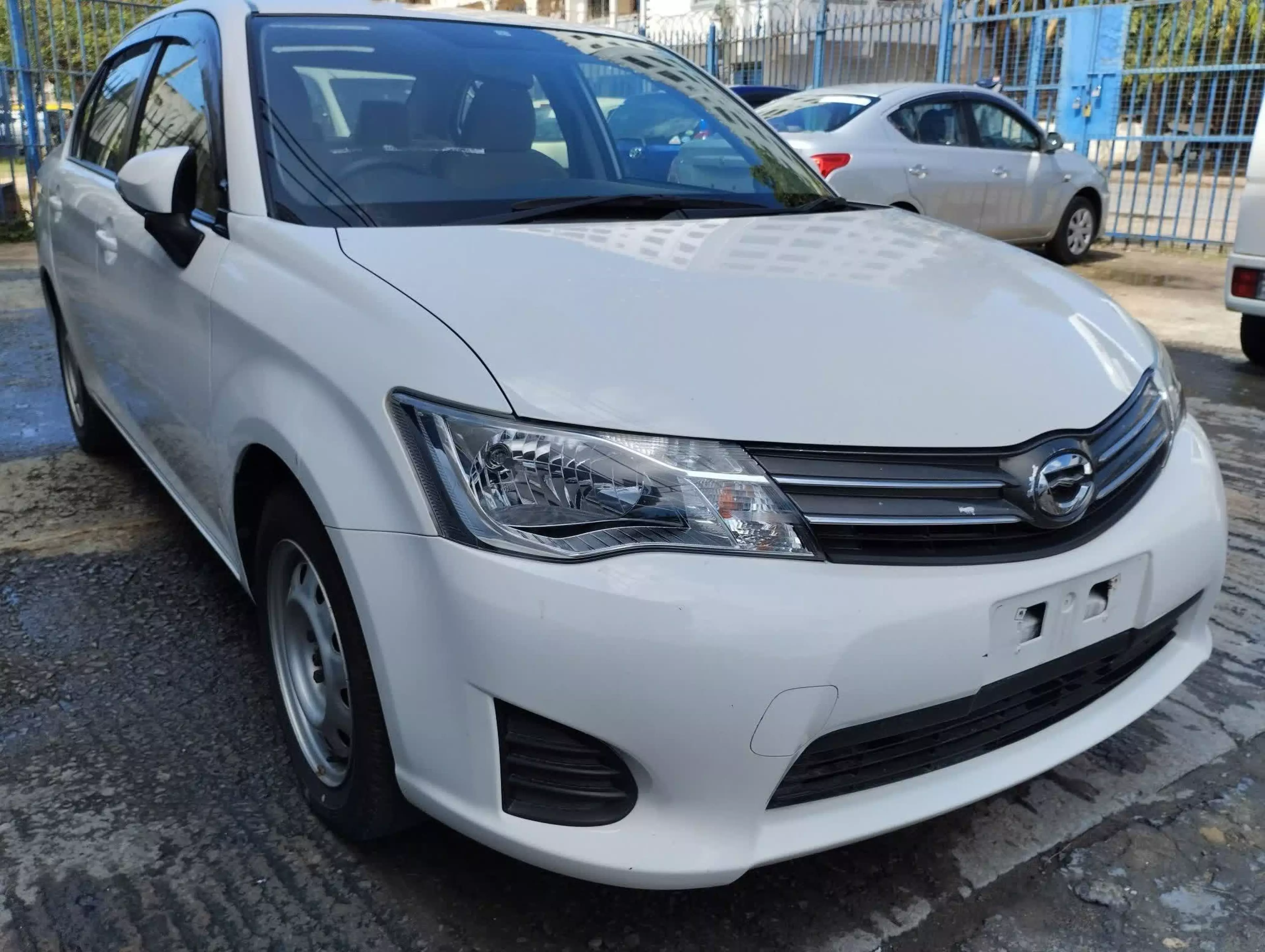 Toyota Axio  - 2015
