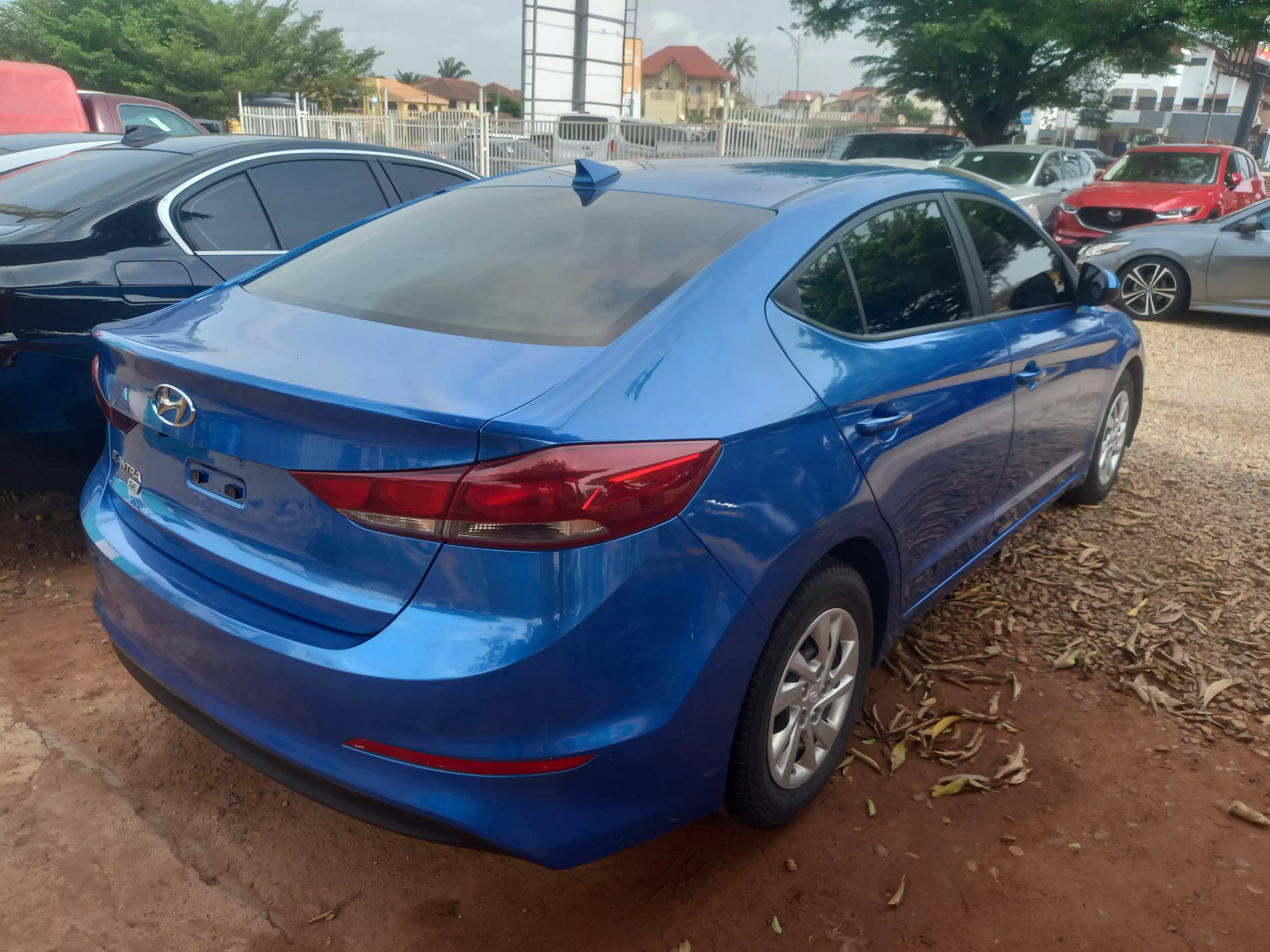 Hyundai Elantra   - 2017
