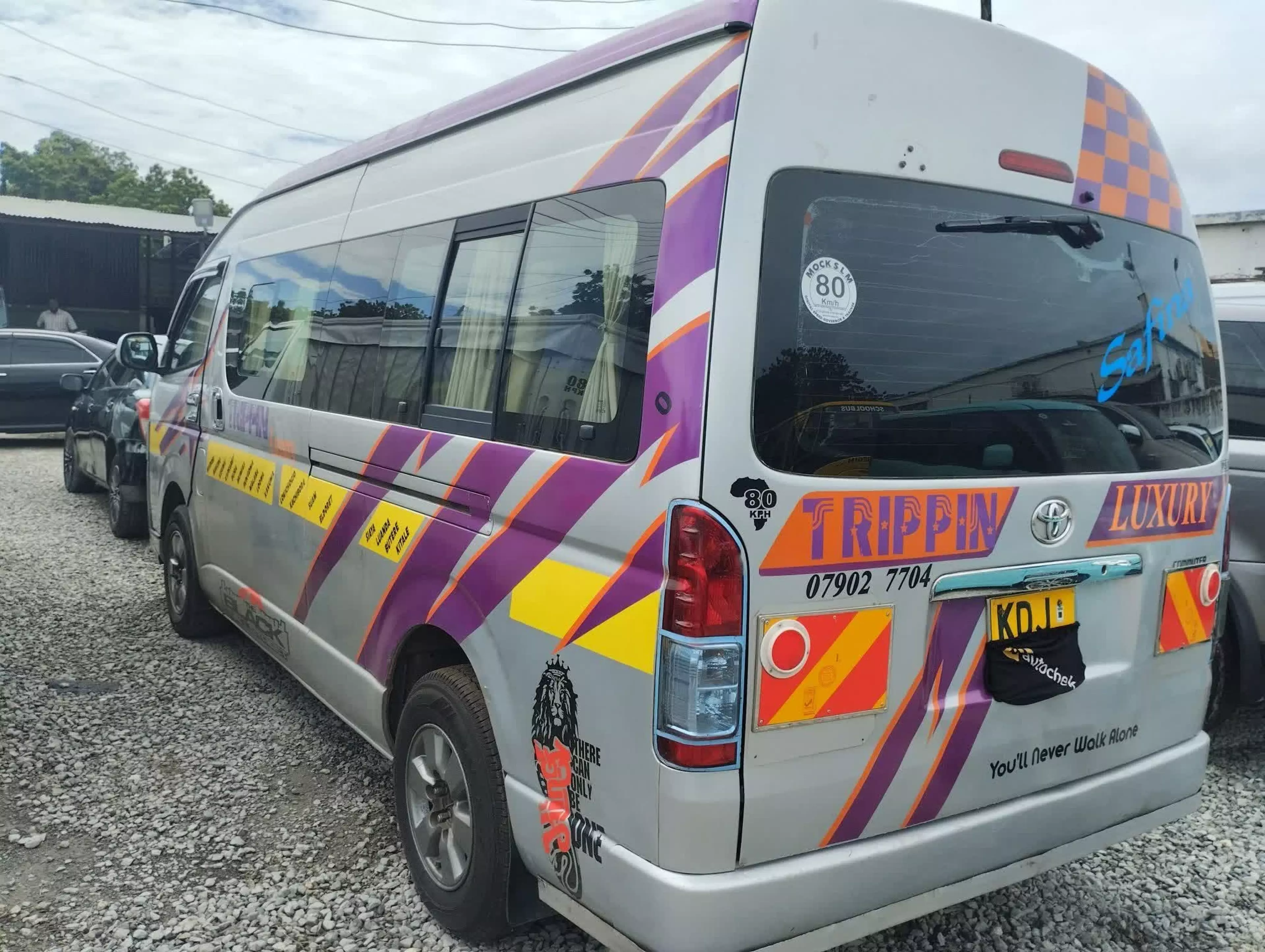 Toyota Hiace - 2015