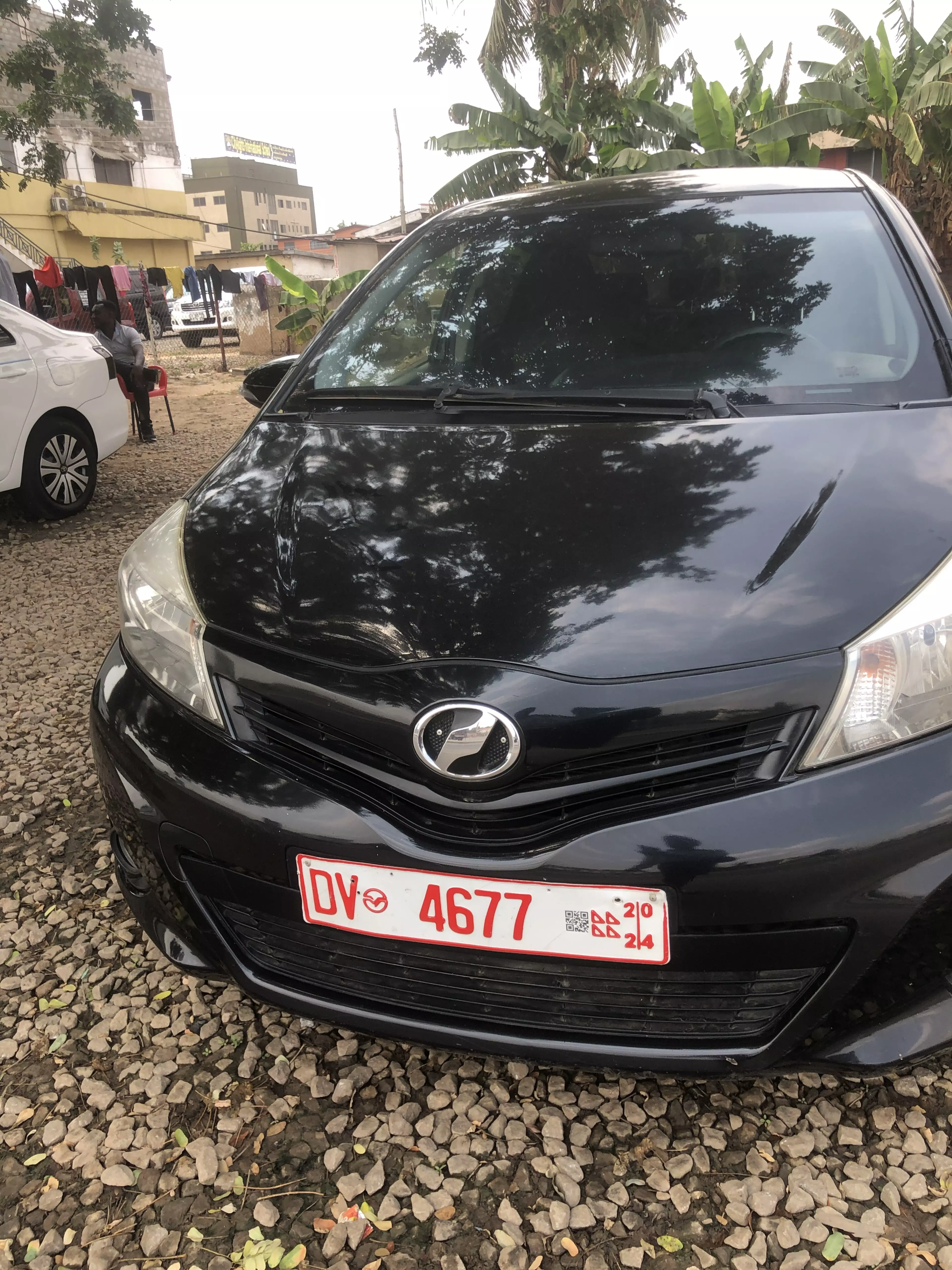 Toyota Vitz - 2012