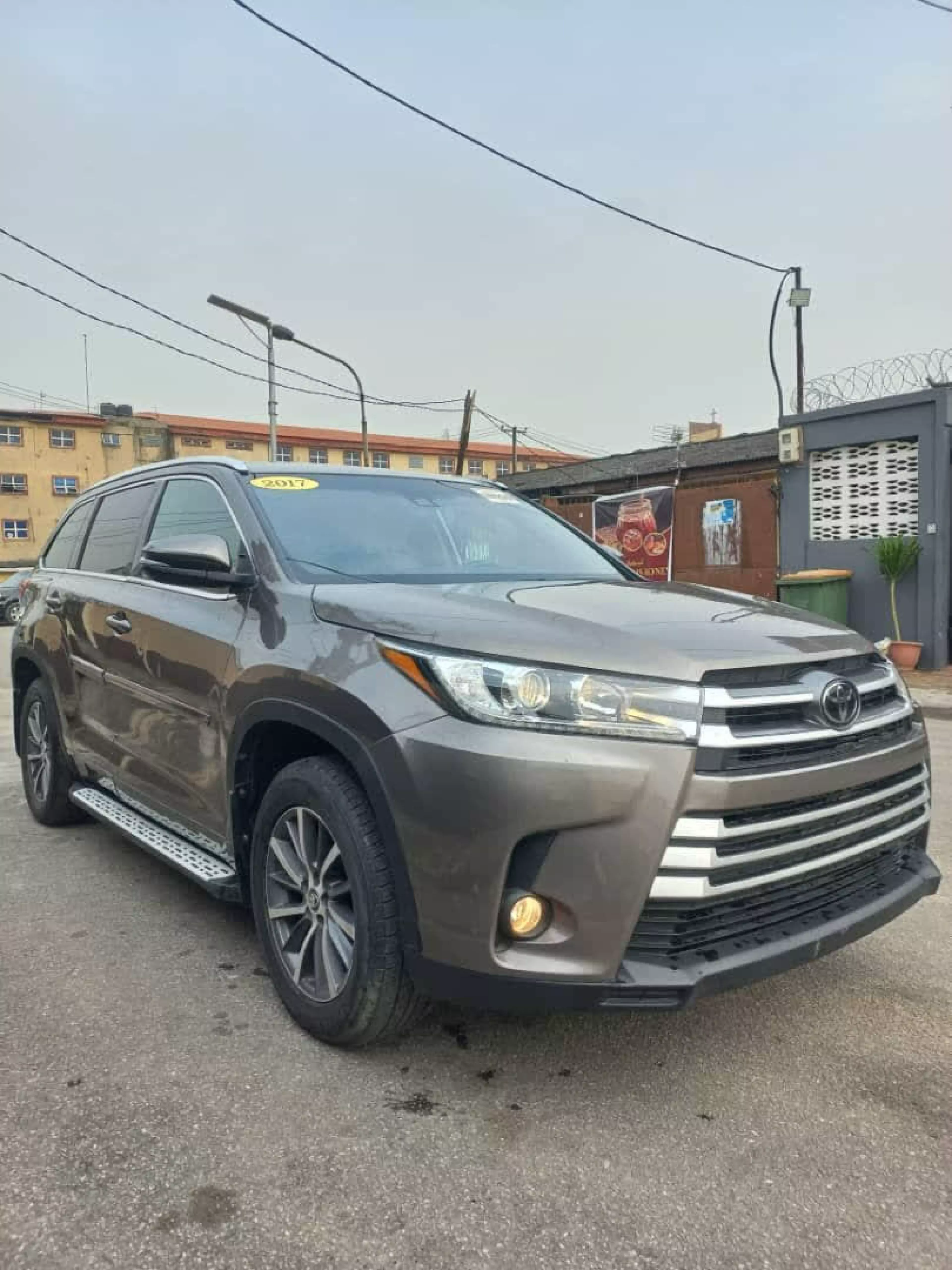 Toyota Highlander - 2017