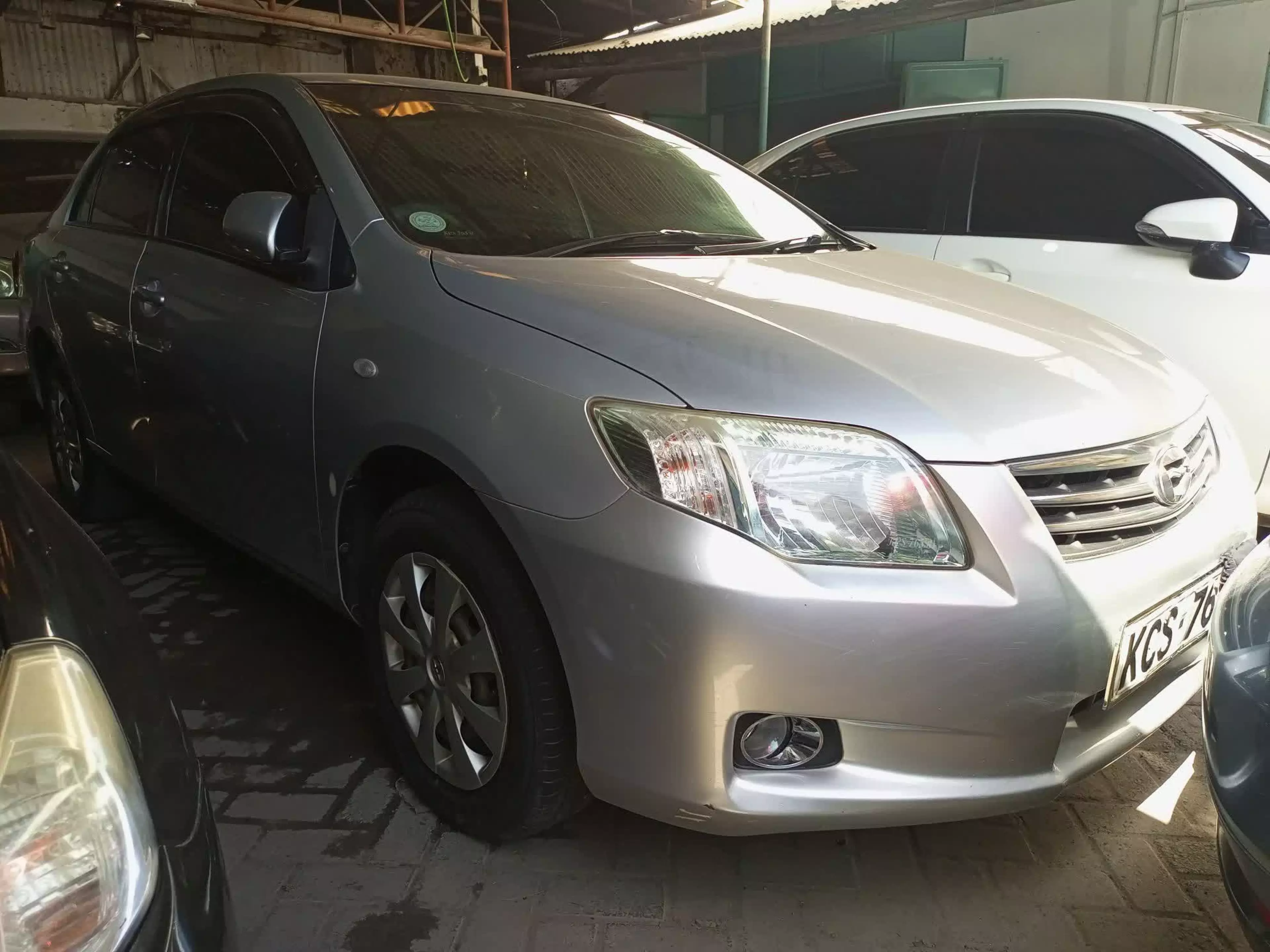 Toyota Axio  - 2011