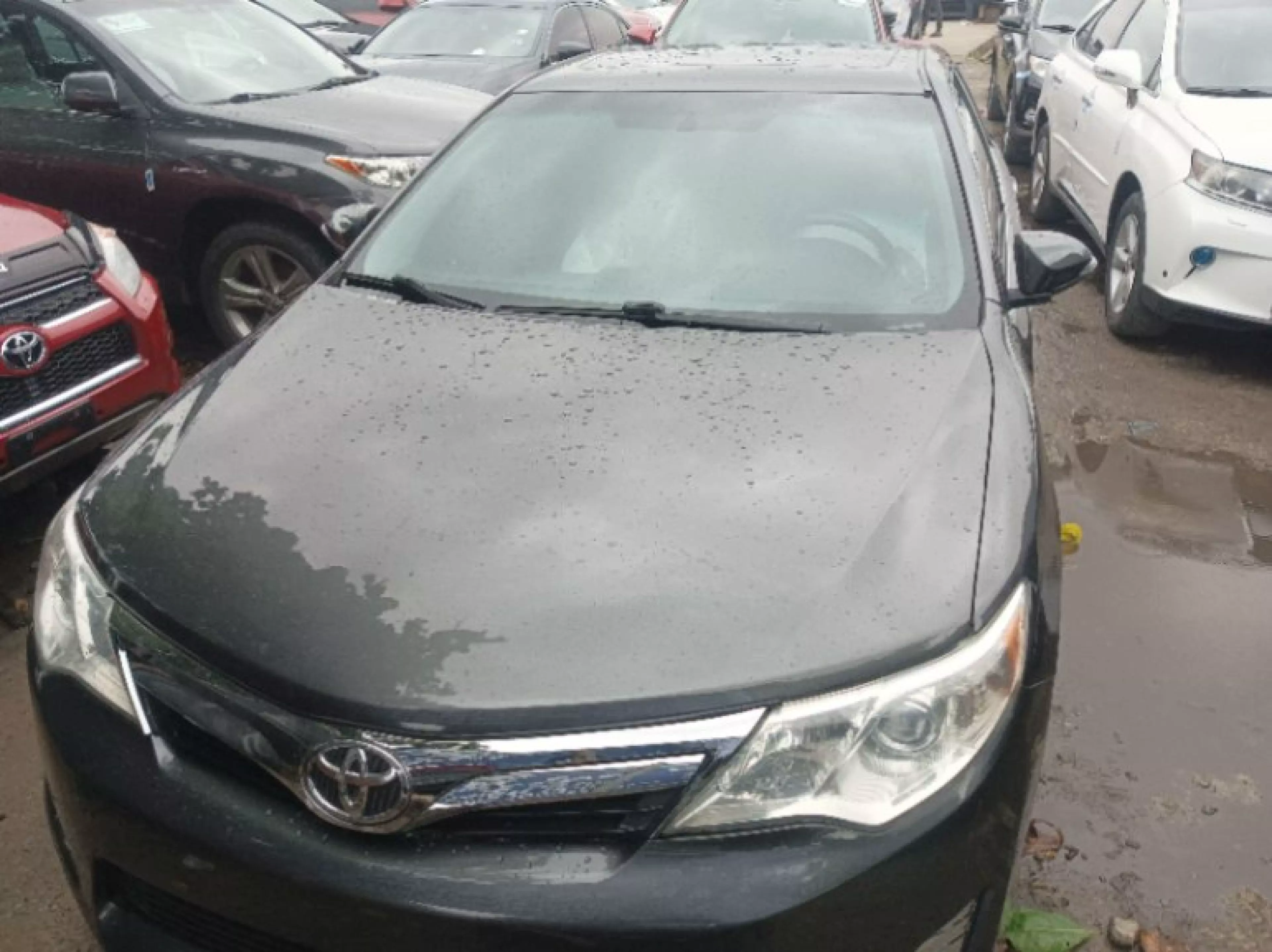 Toyota camry - 2012