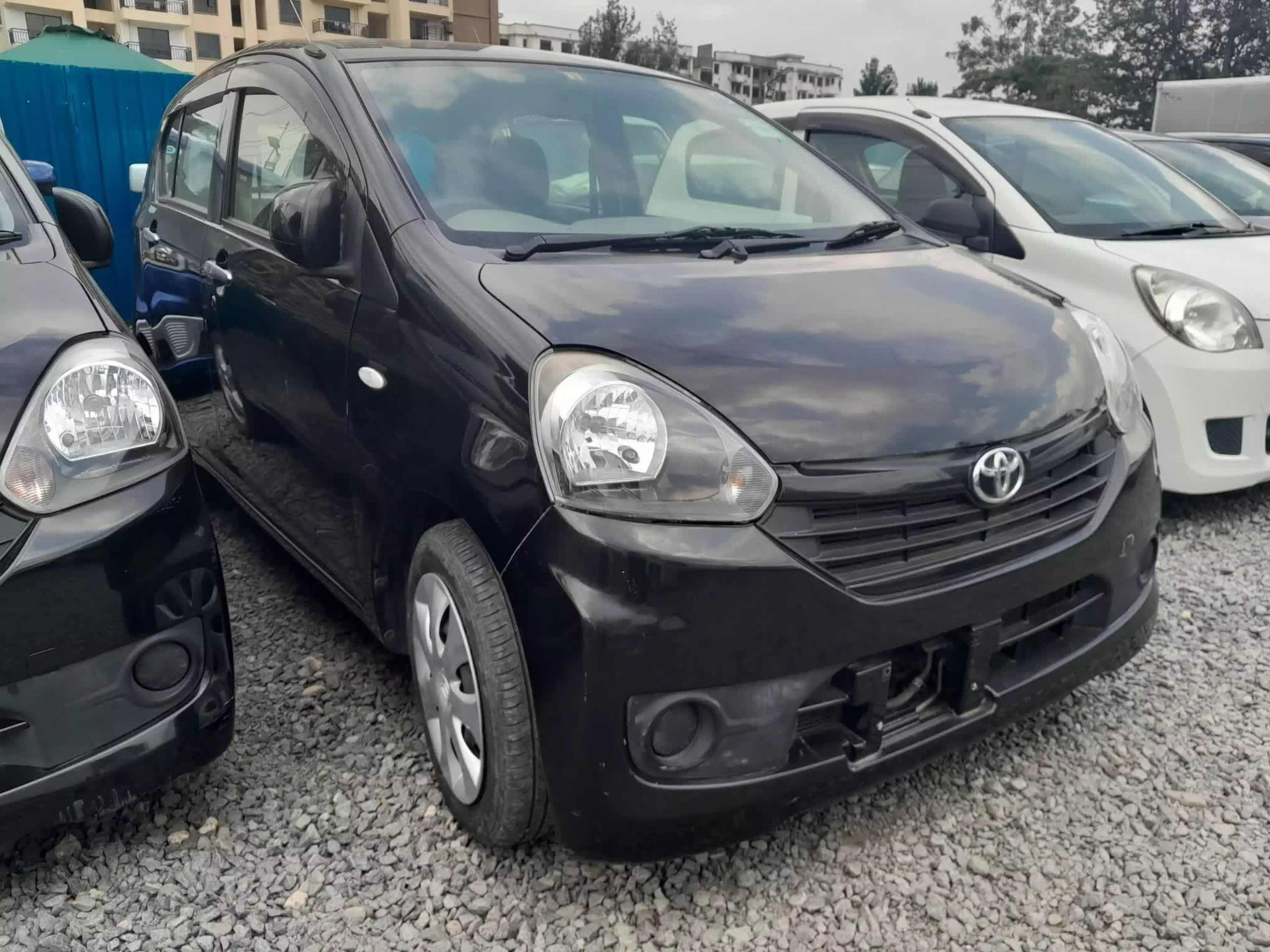 Toyota Pixis  - 2015