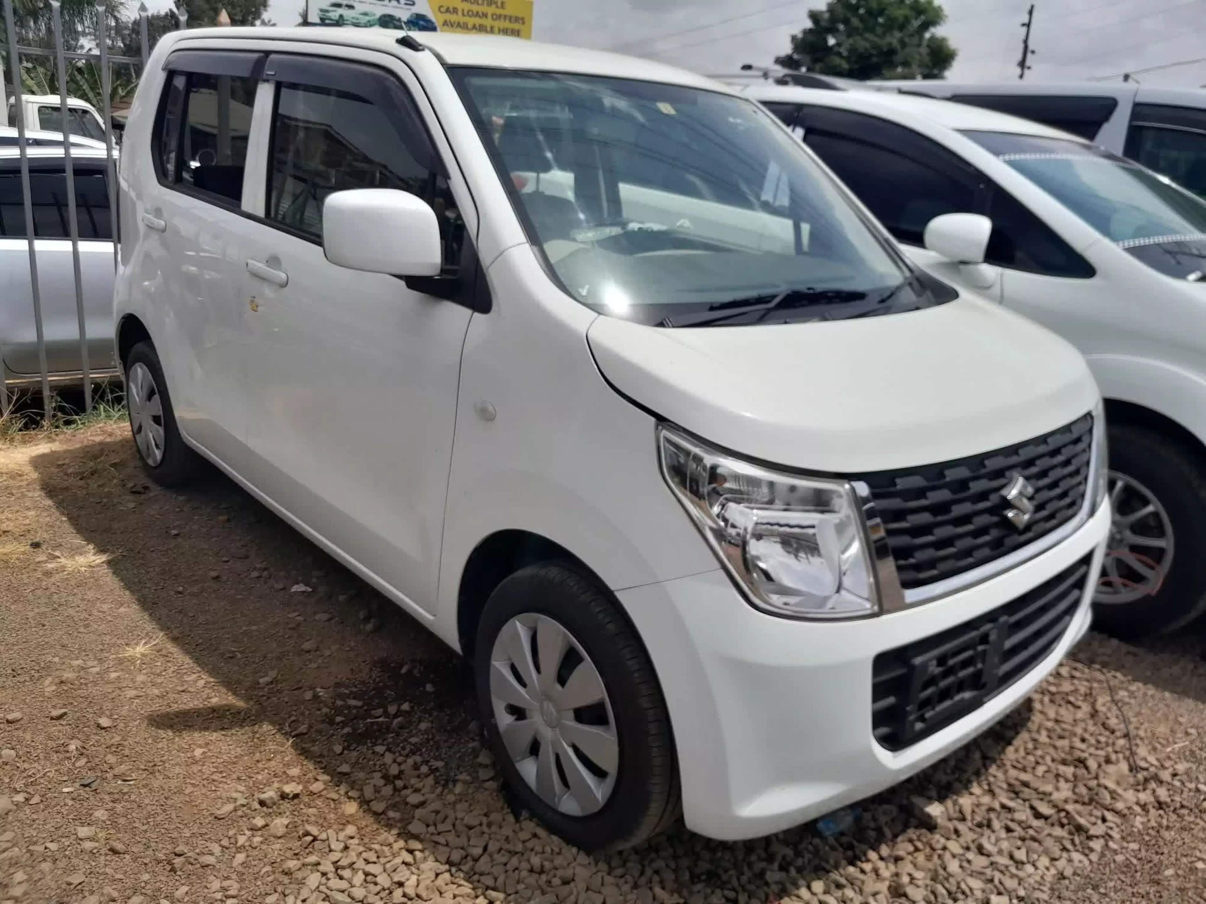 SUZUKI Wagon R - 2015