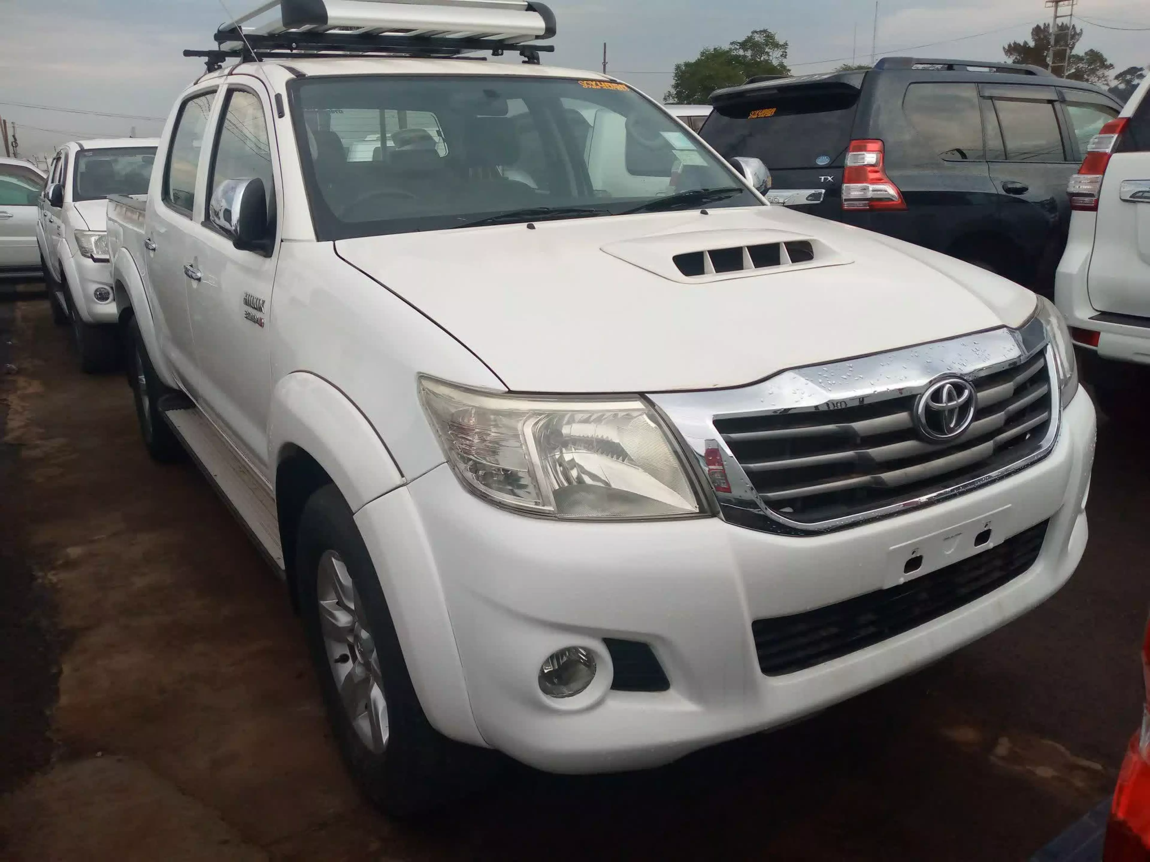 Toyota Hilux - 2016