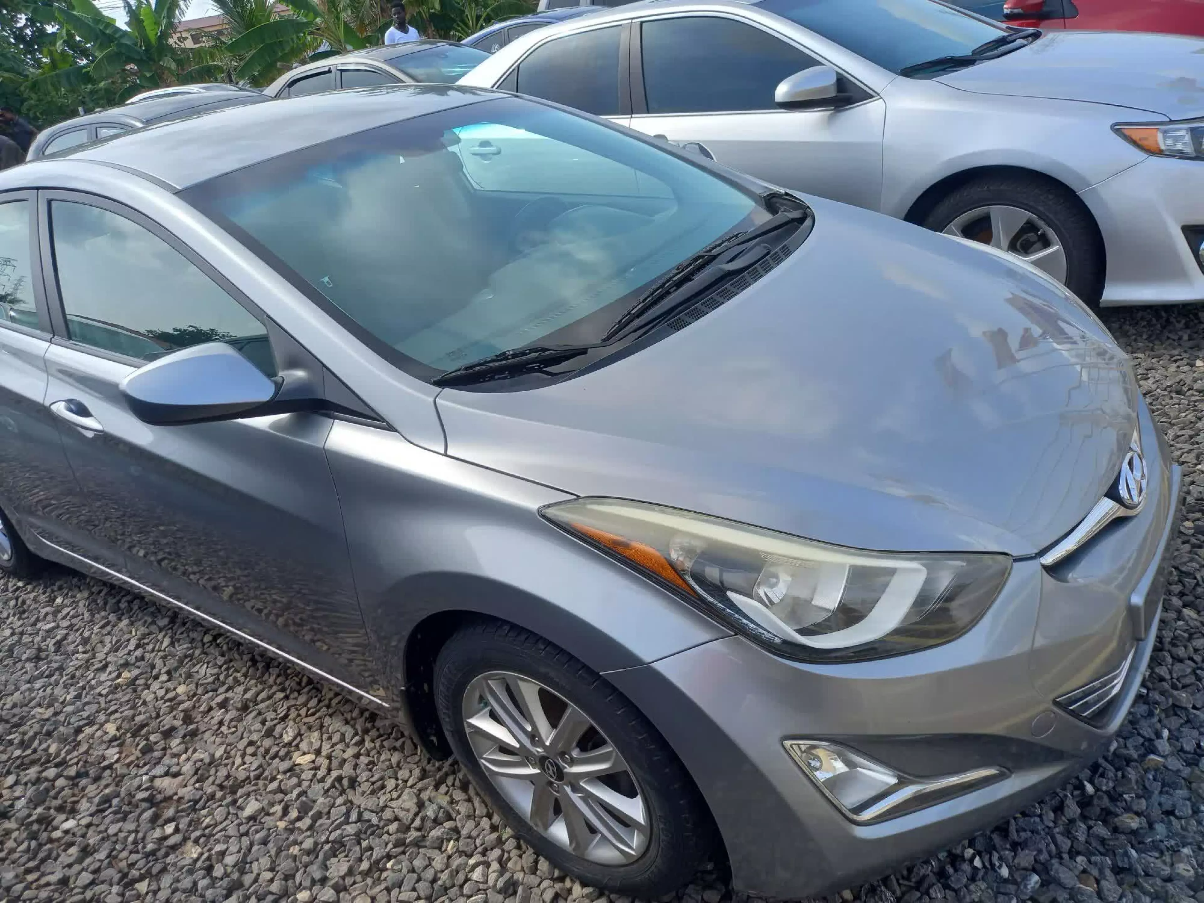 Hyundai Elantra - 2015