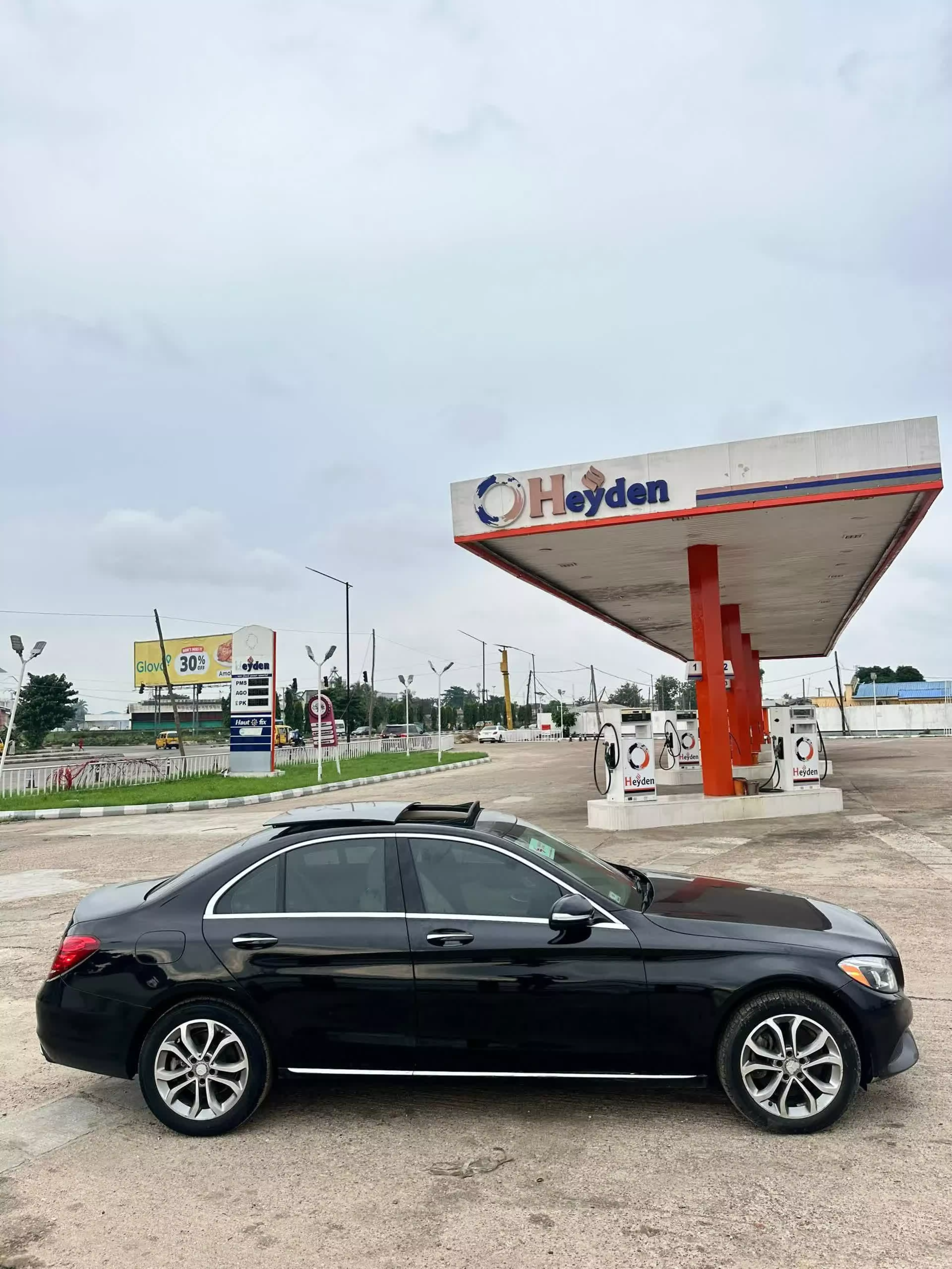 Mercedes-Benz C 300   - 2015