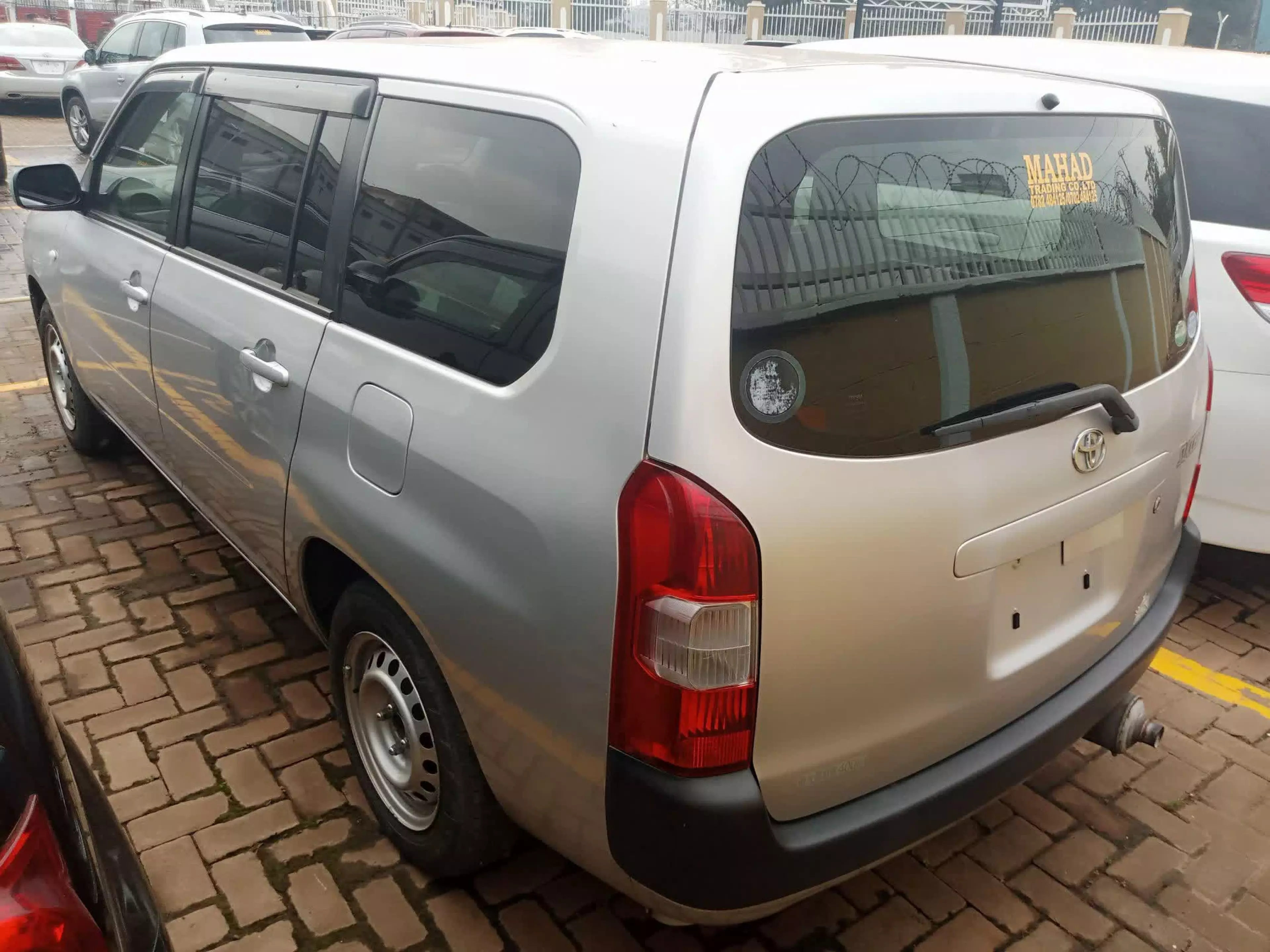 Toyota Succeed  - 2015