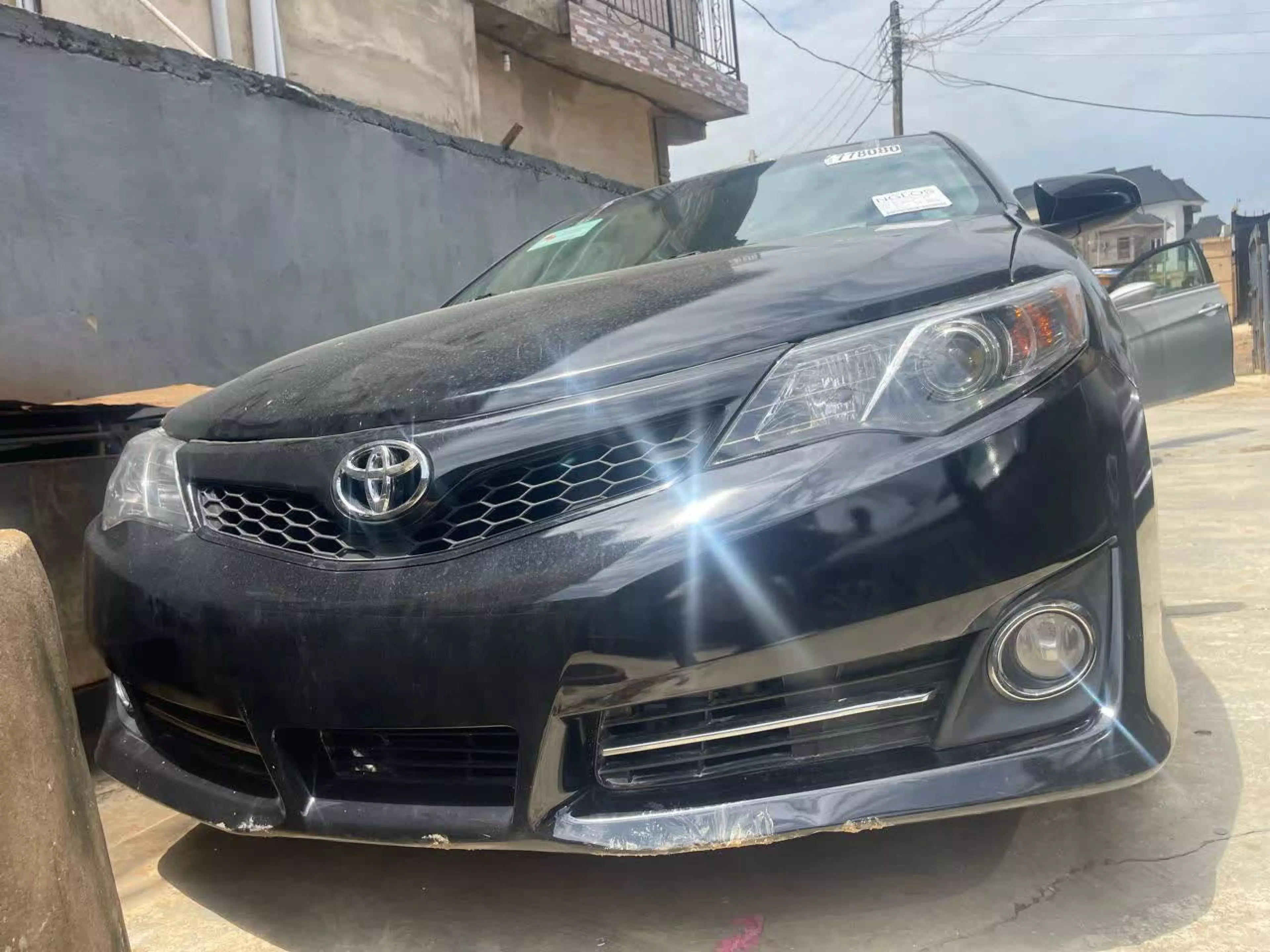 Toyota Camry - 2013