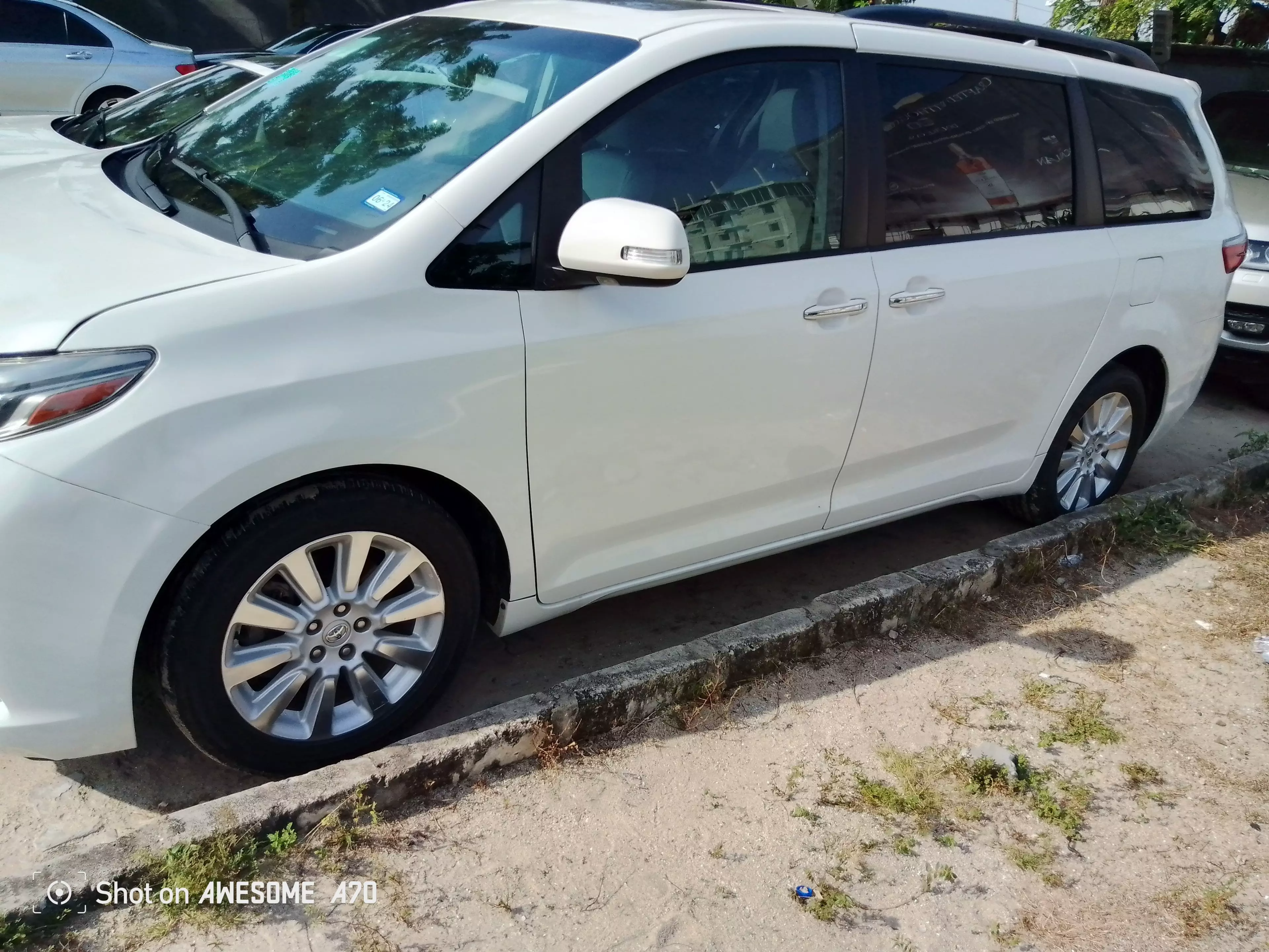 Toyota Sienna   - 2015