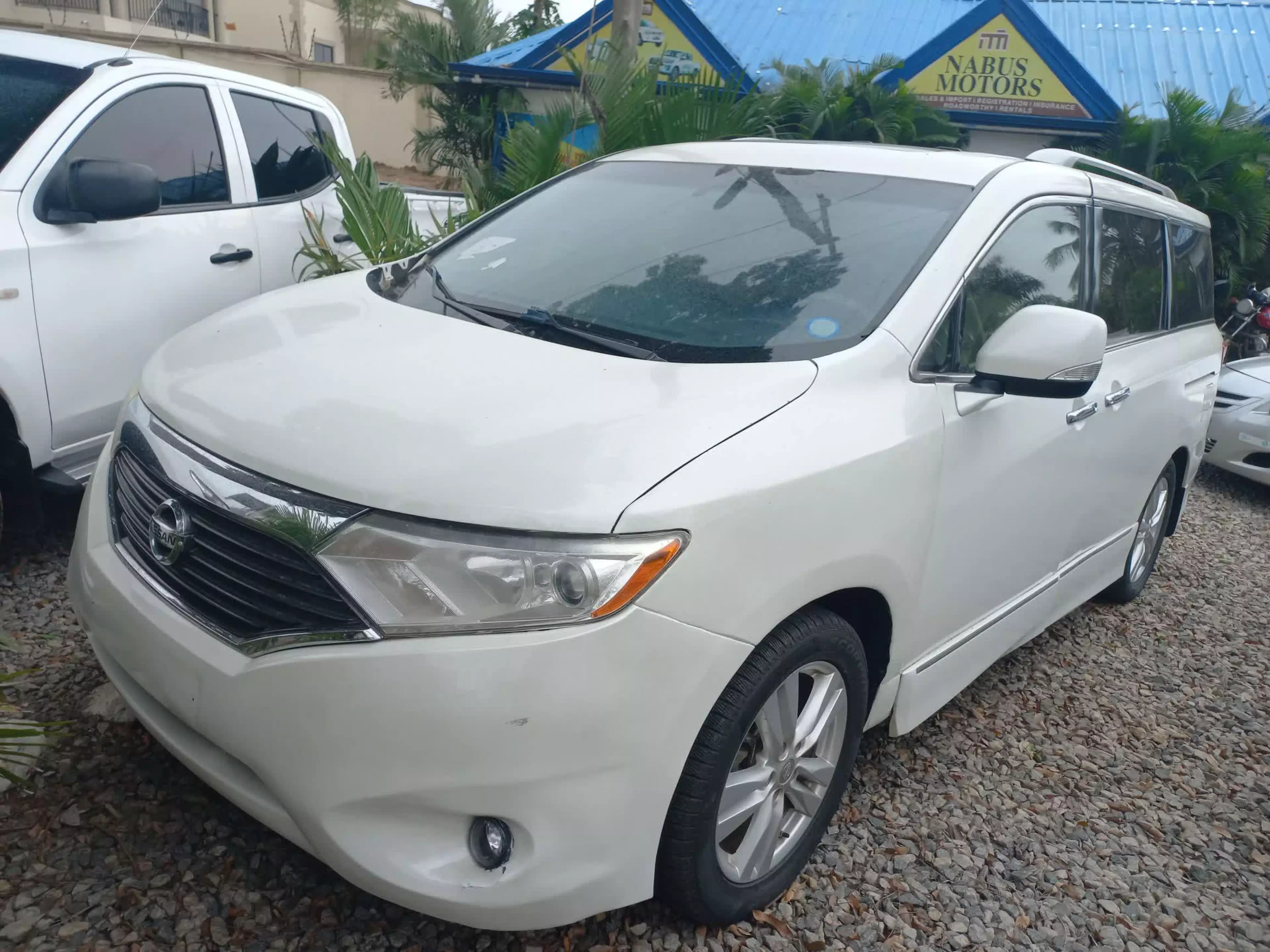 Nissan Quest - 2012