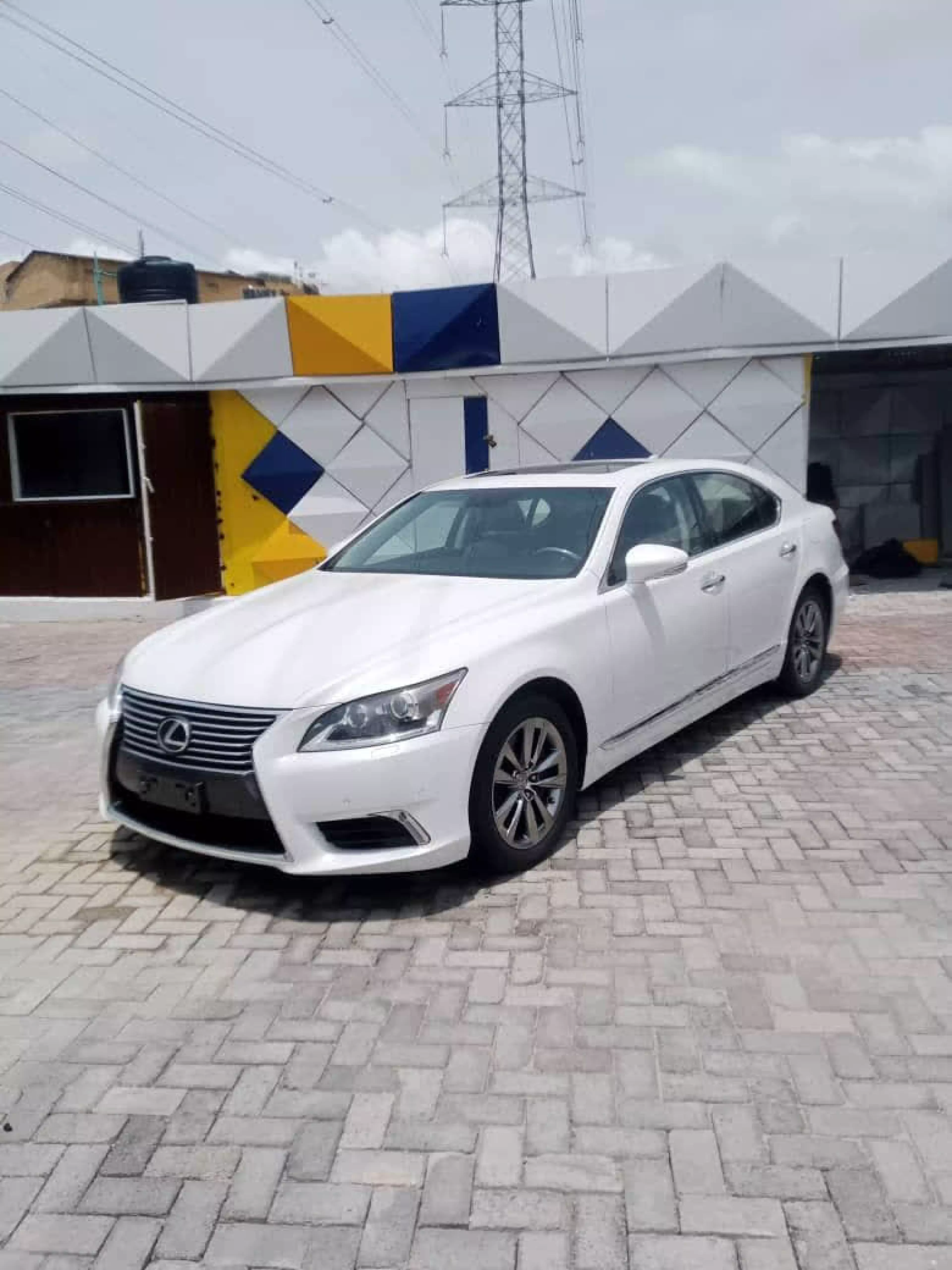 Lexus LS 460 - 2014