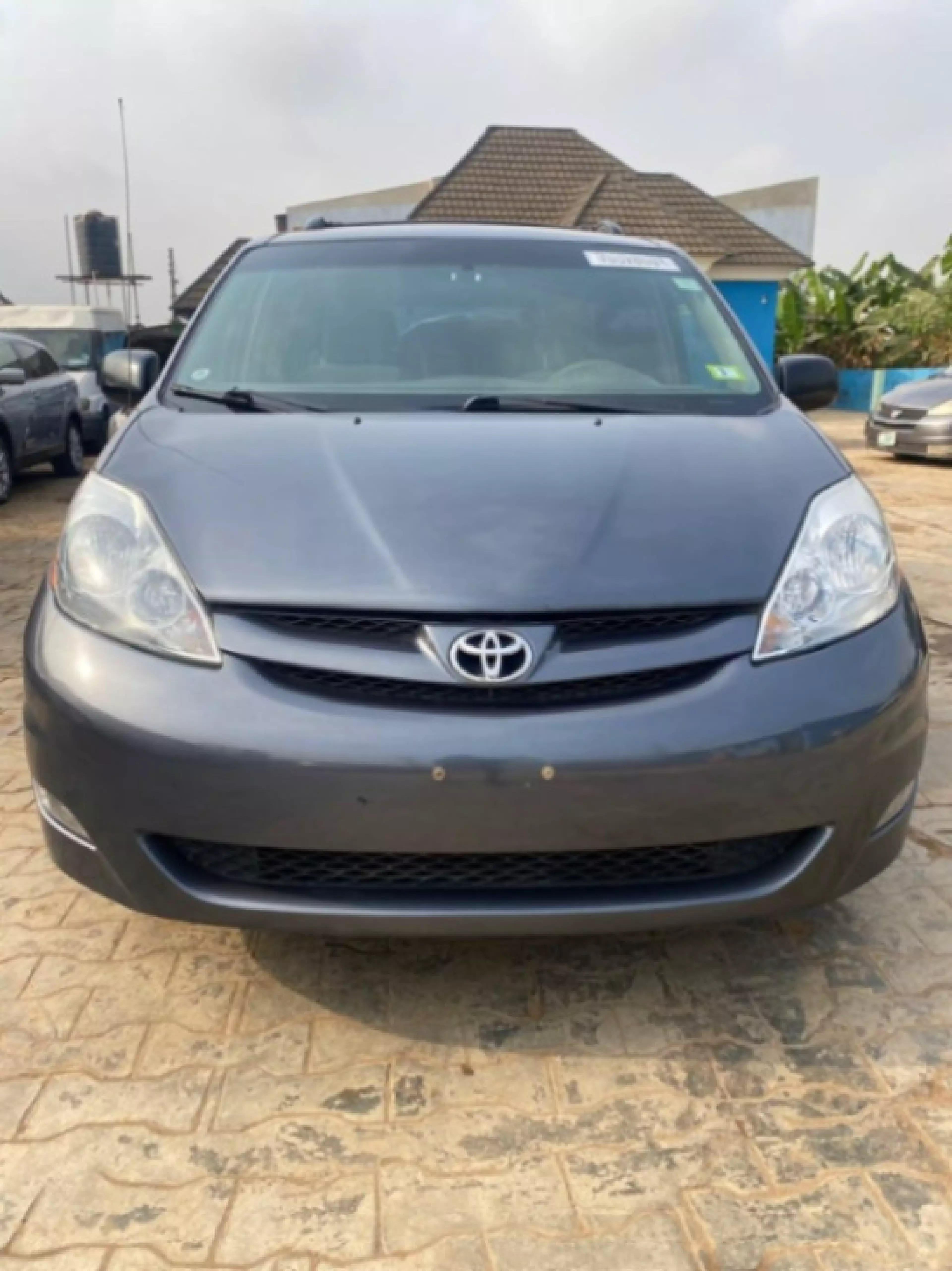 Toyota Sienna - 2008