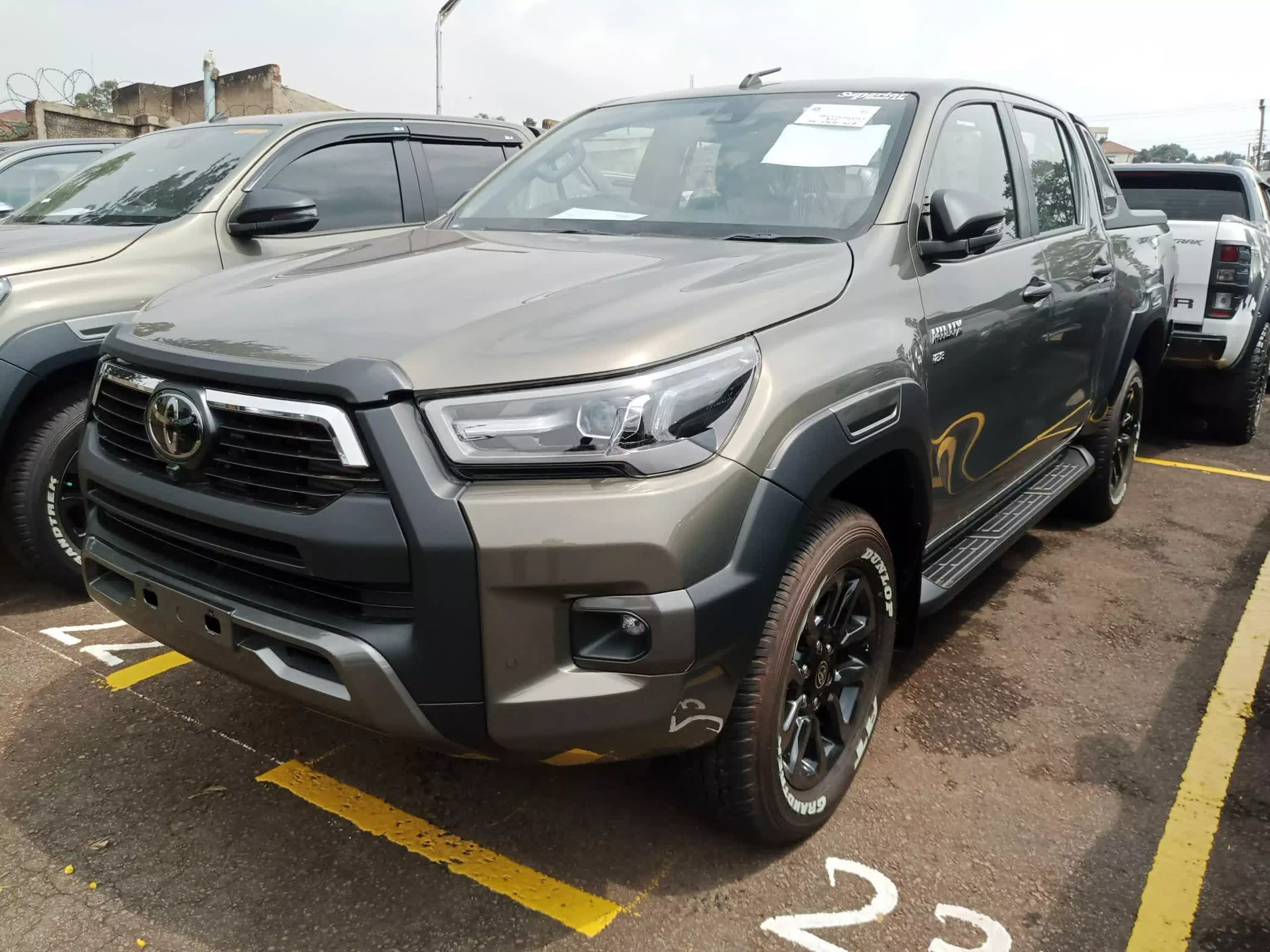 Toyota Hilux - 2022