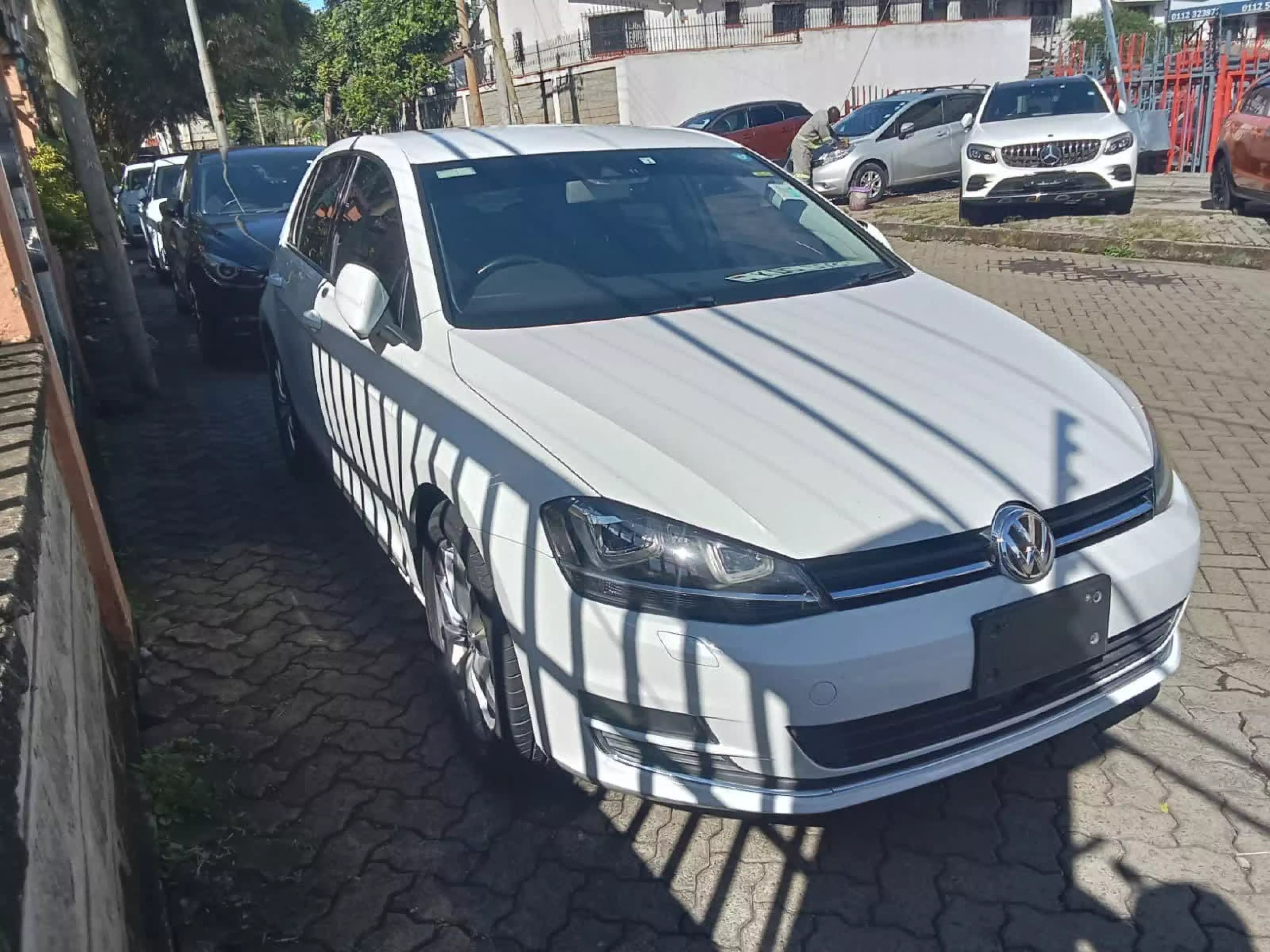 Volkswagen Golf - 2016