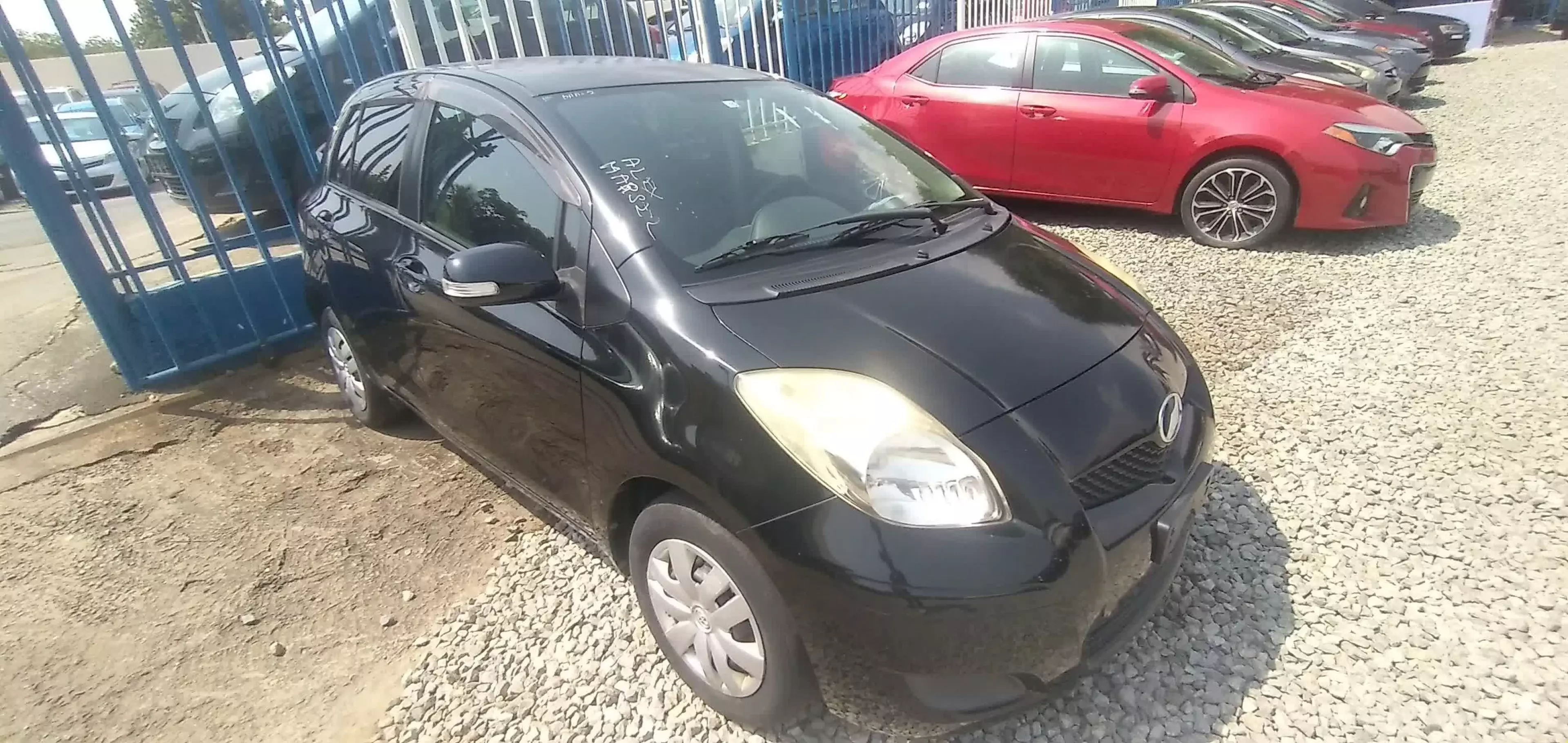 Toyota Vitz - 2010