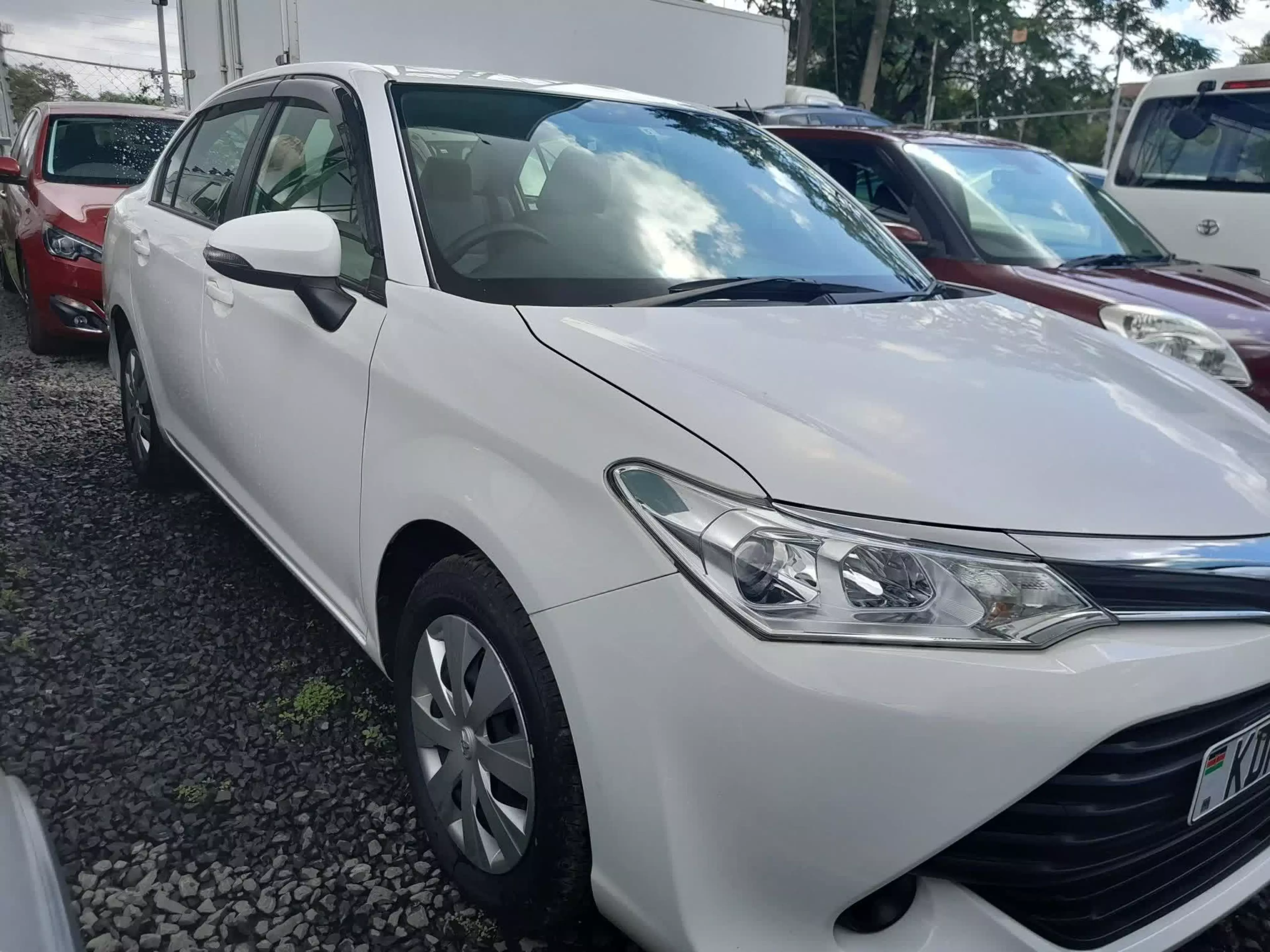Toyota Axio  - 2015