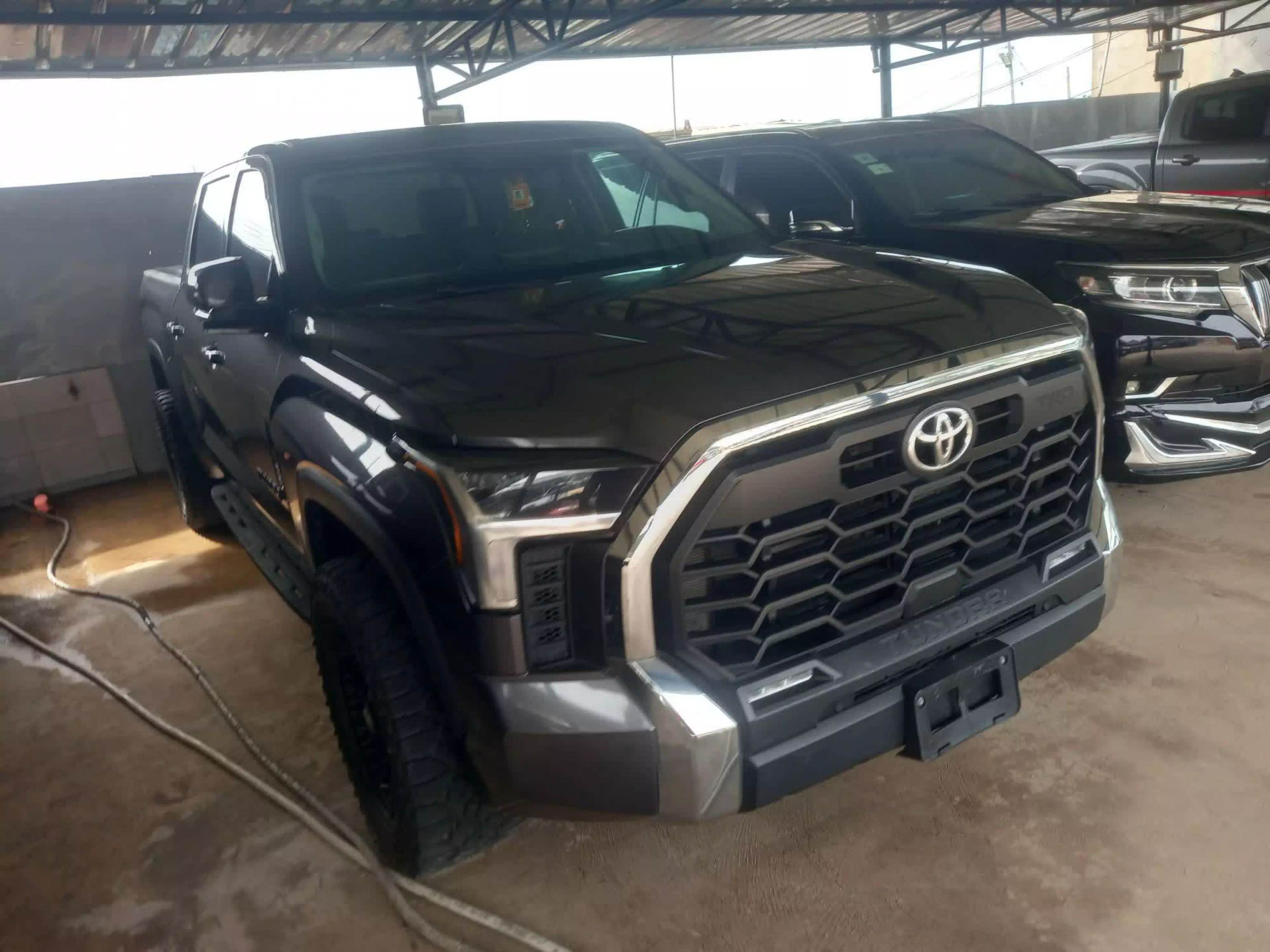 Toyota Tundra - 2022