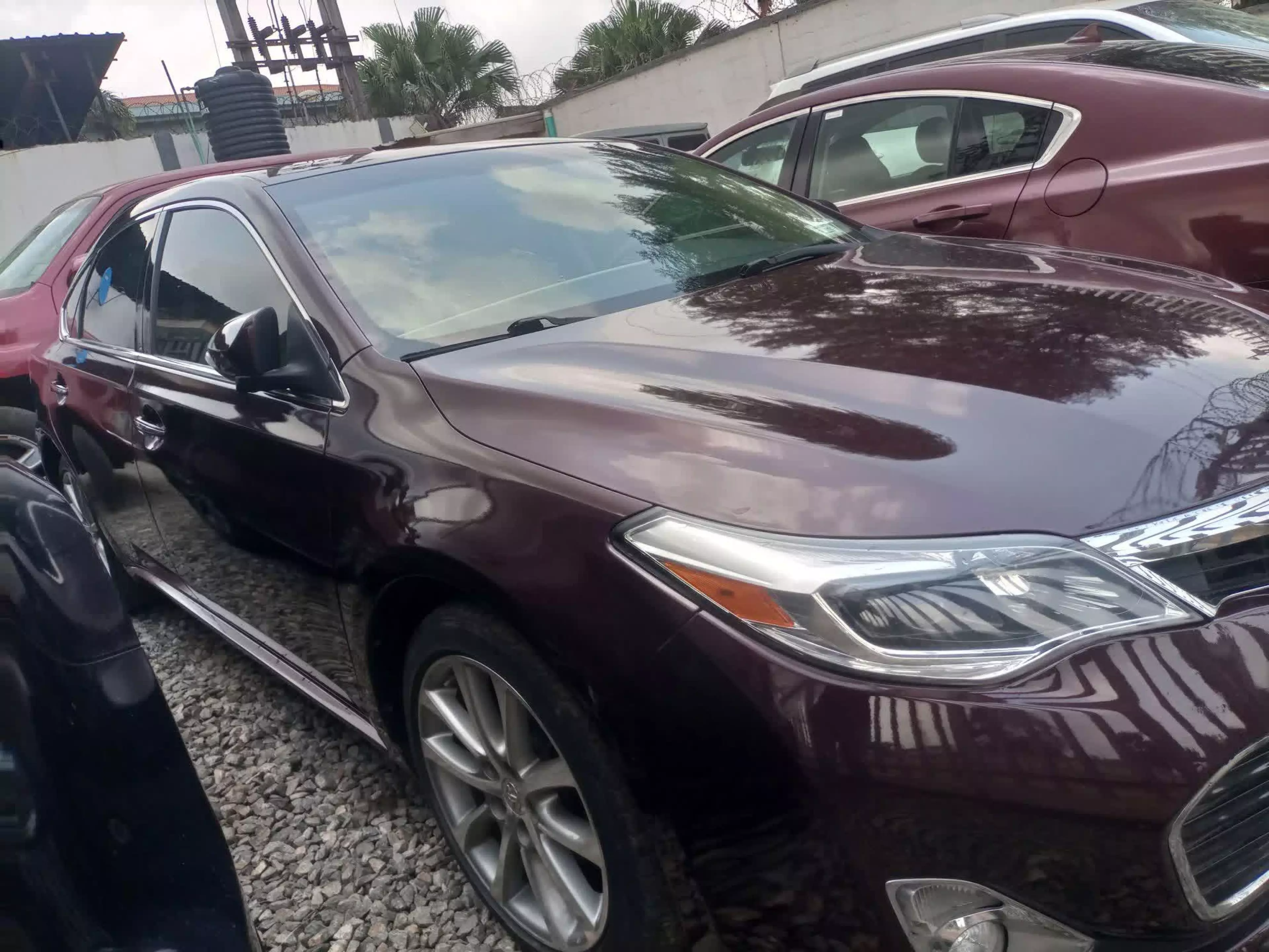 Toyota Avalon - 2014