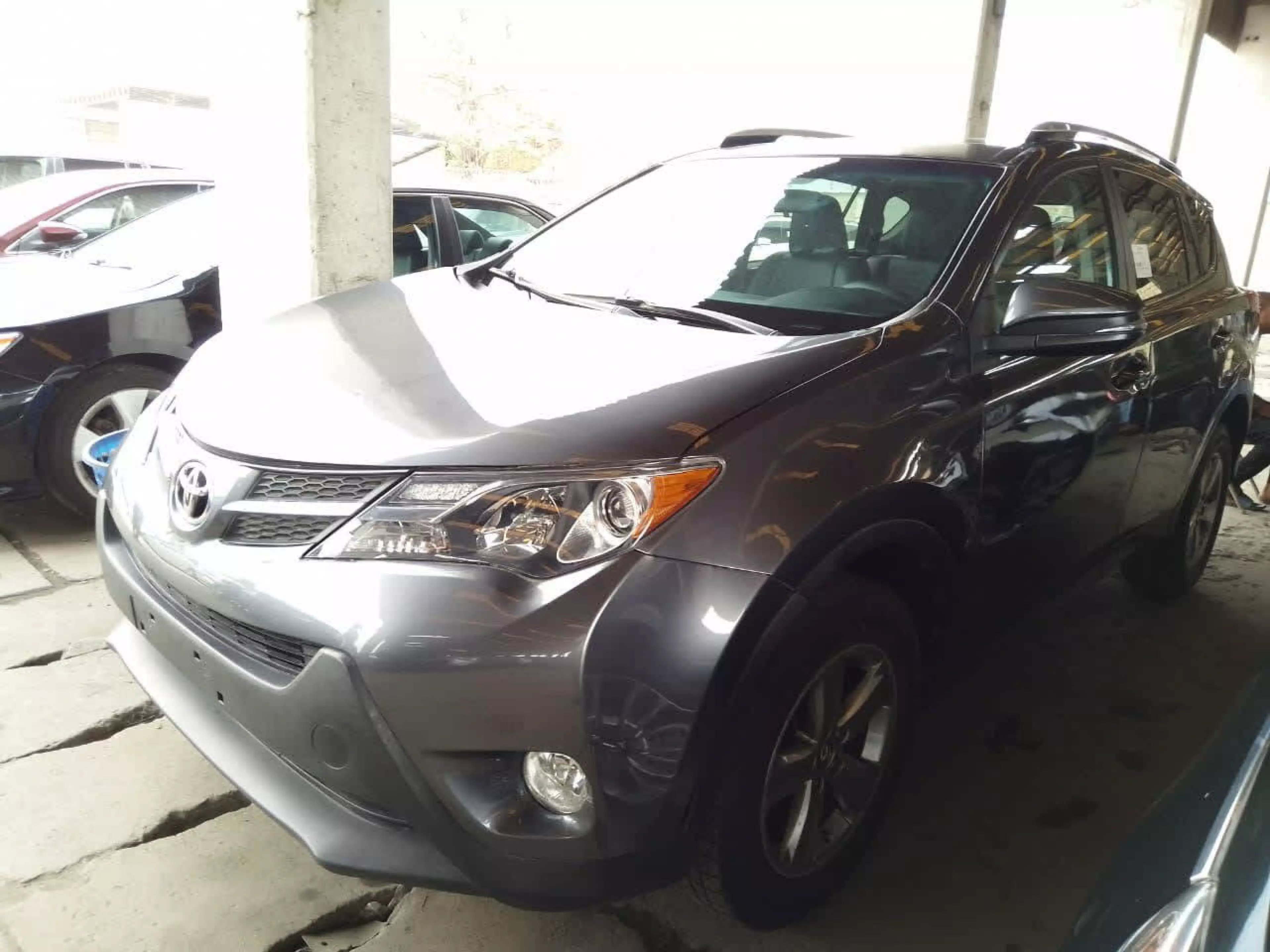 Toyota RAV 4 - 2015