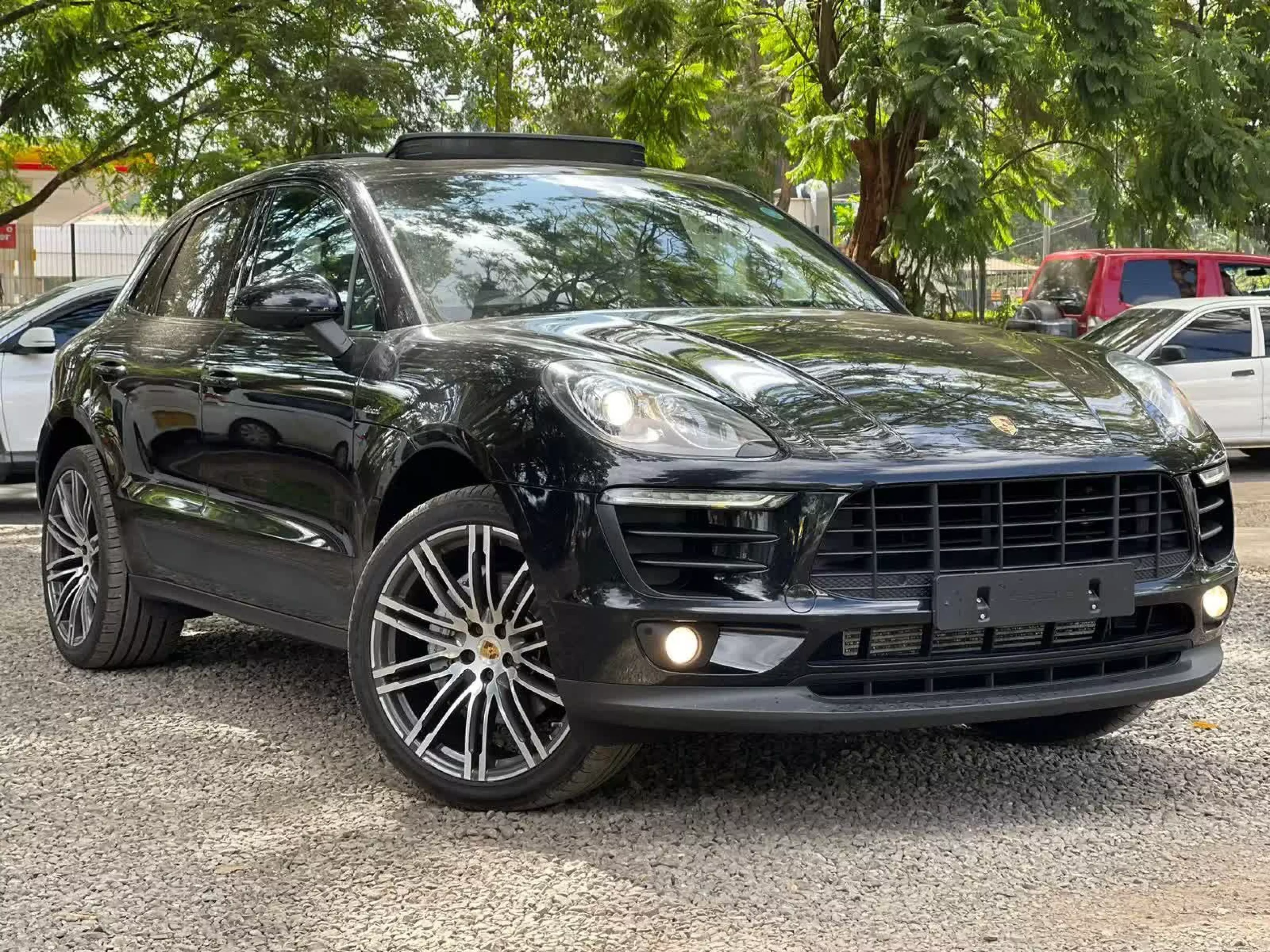 PORSCHE Macan - 2015