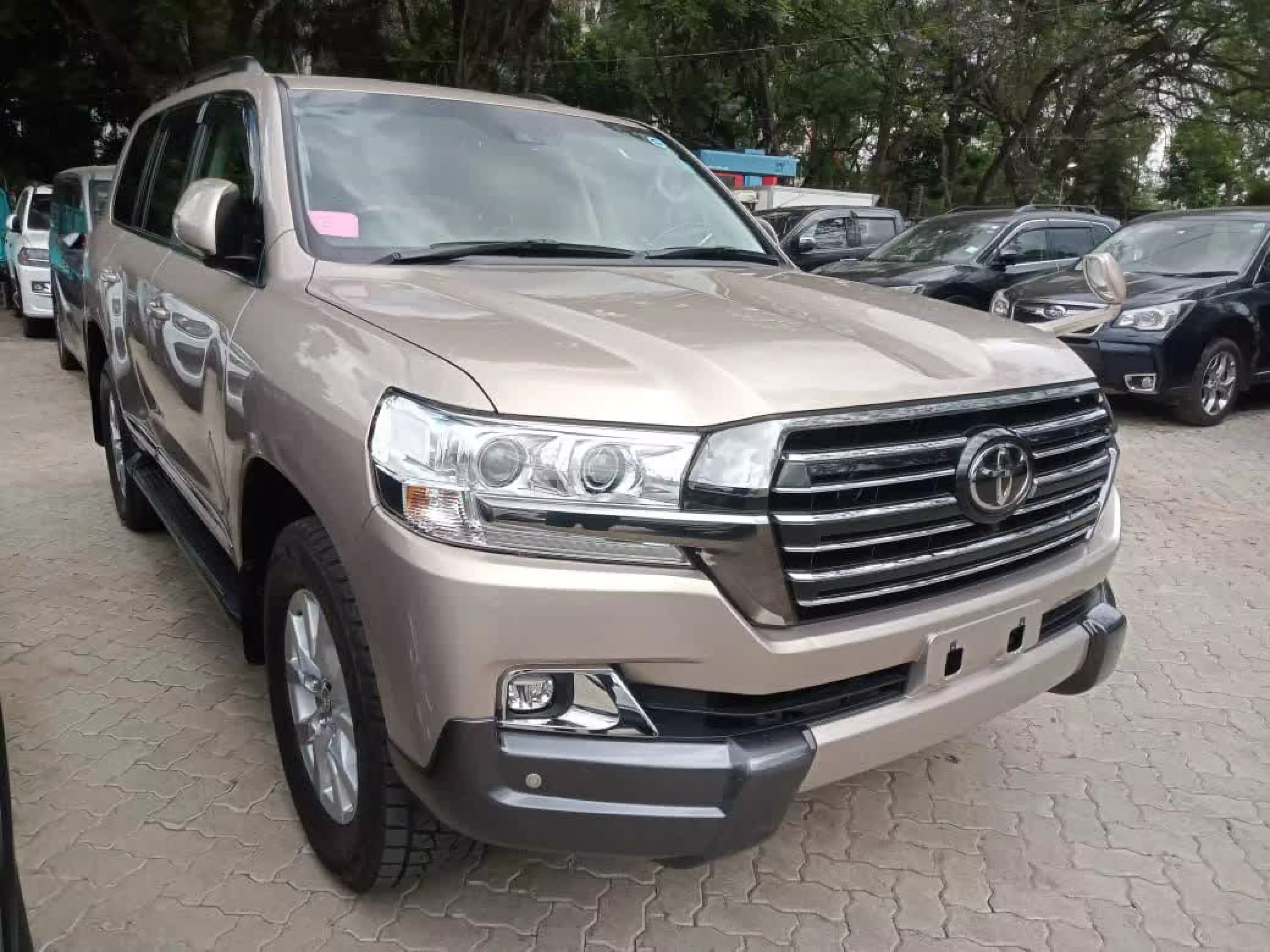 Toyota Landcruiser Vx V8  - 2017