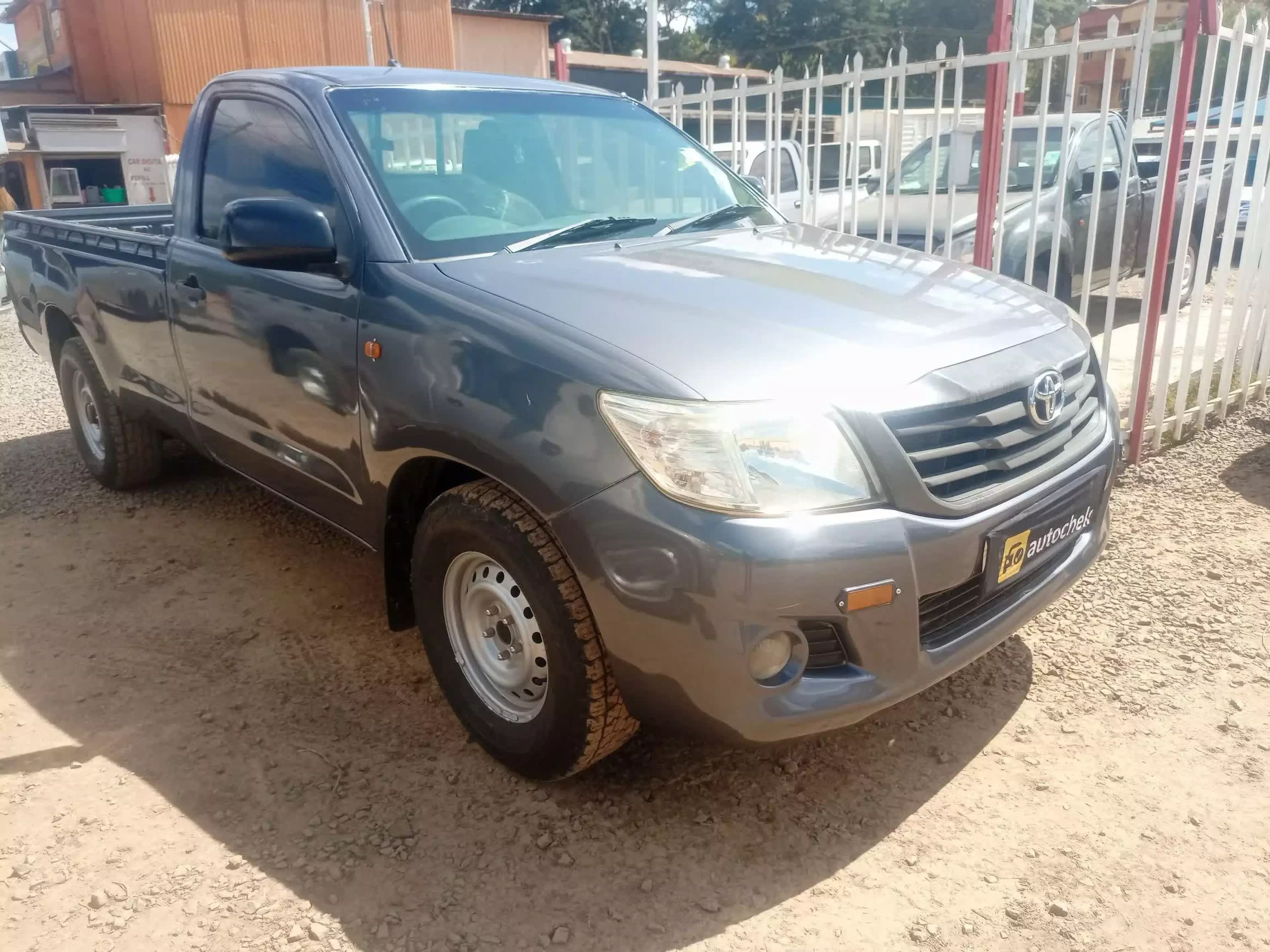 Toyota Hilux - 2014