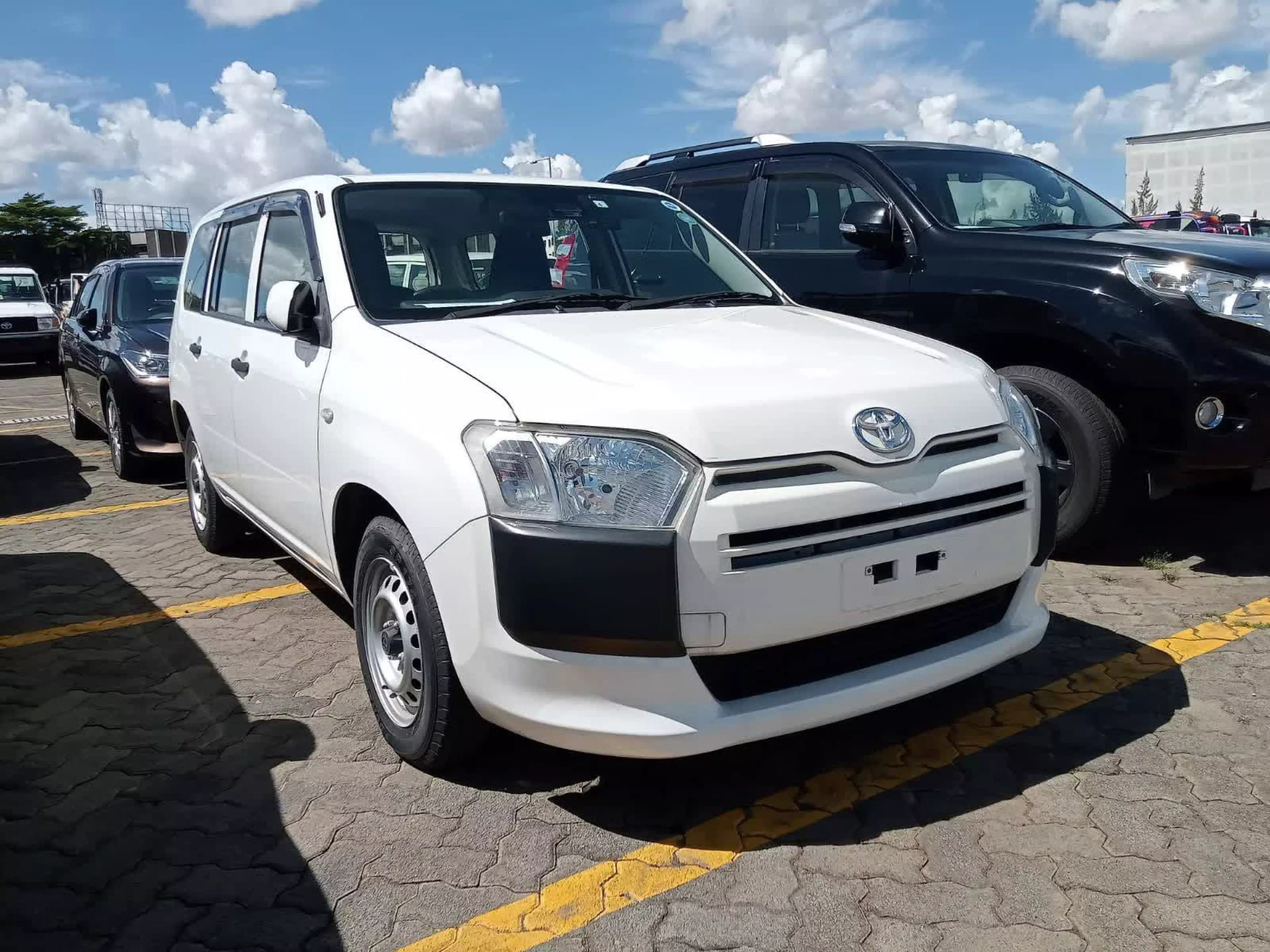 Toyota Probox  - 2017