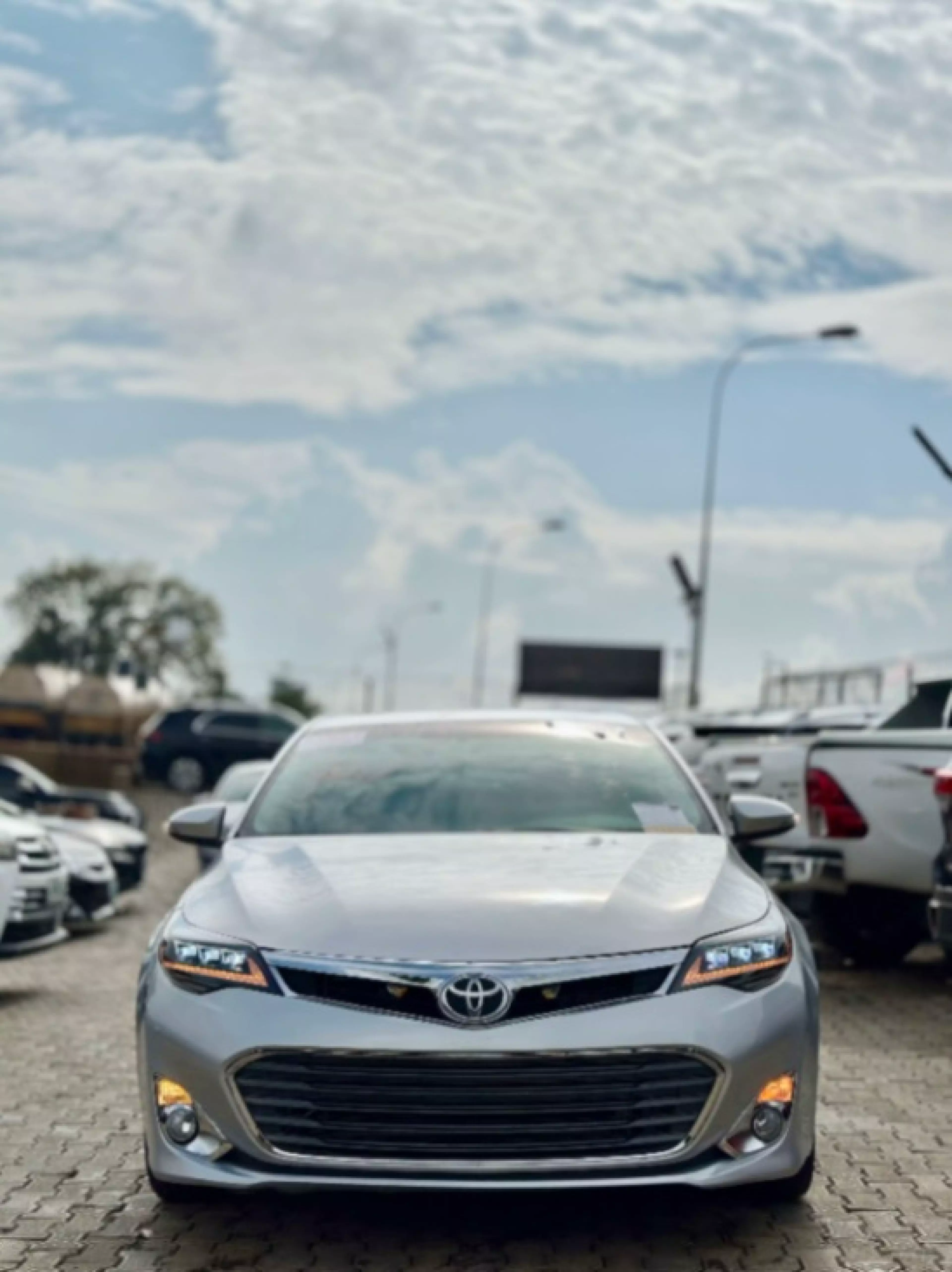 Toyota Avalon - 2013