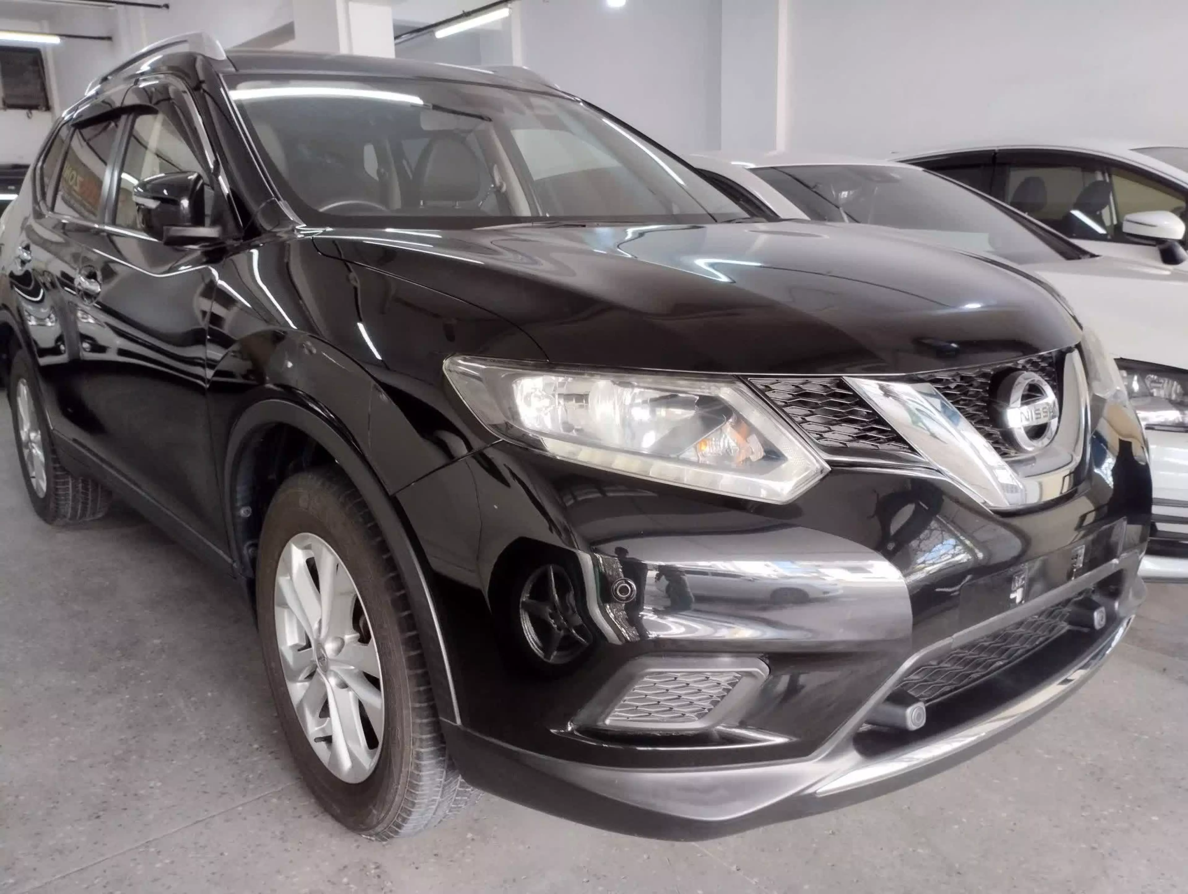 Nissan X-Trail - 2015