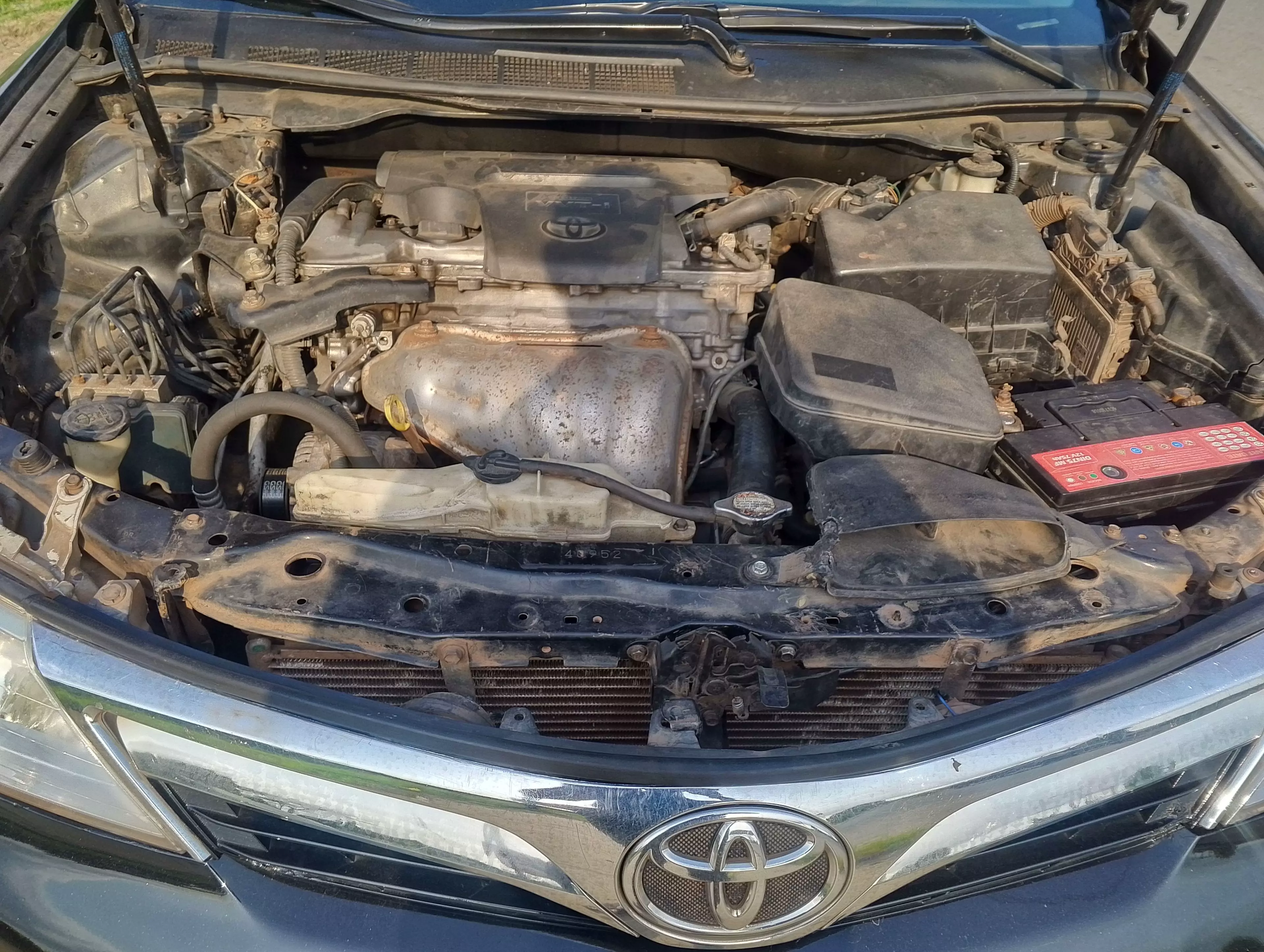 Toyota Camry   - 2013