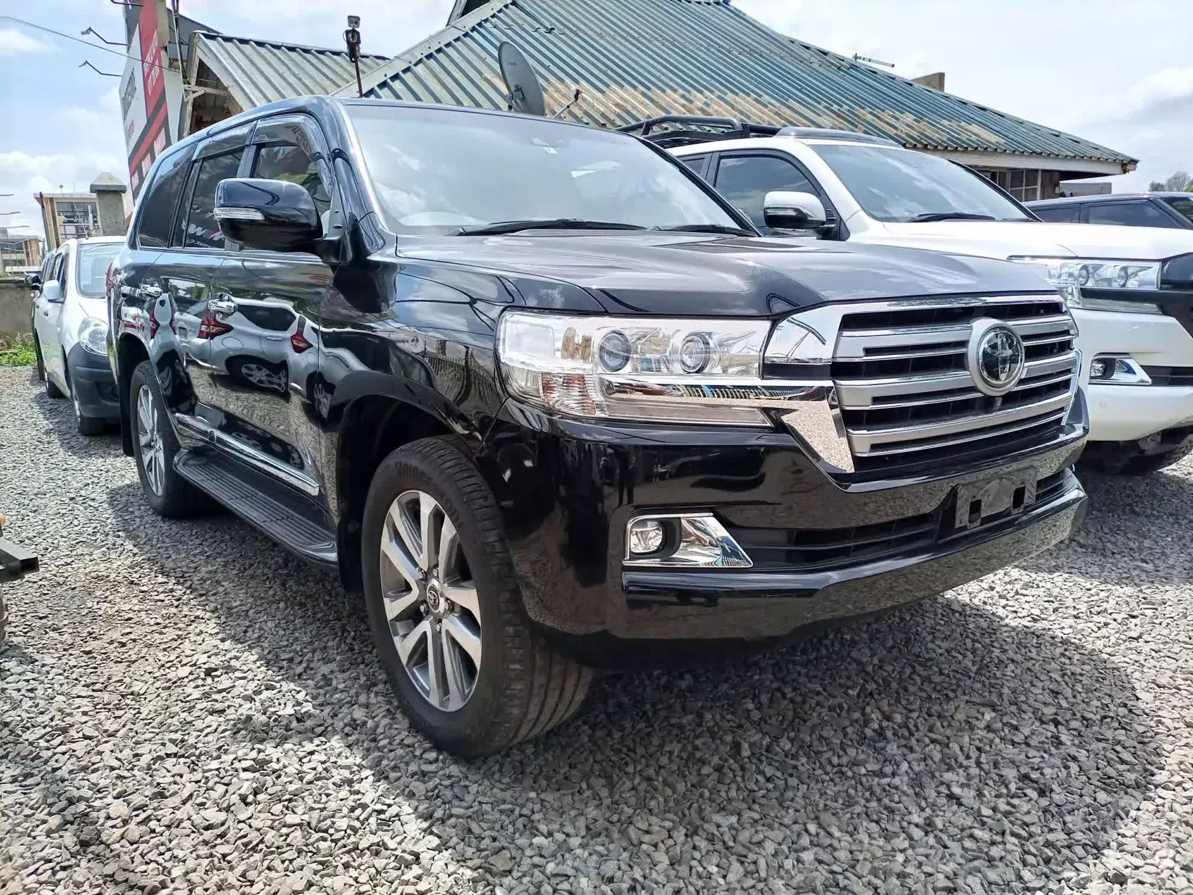 Toyota Landcruiser  V8 - 2015