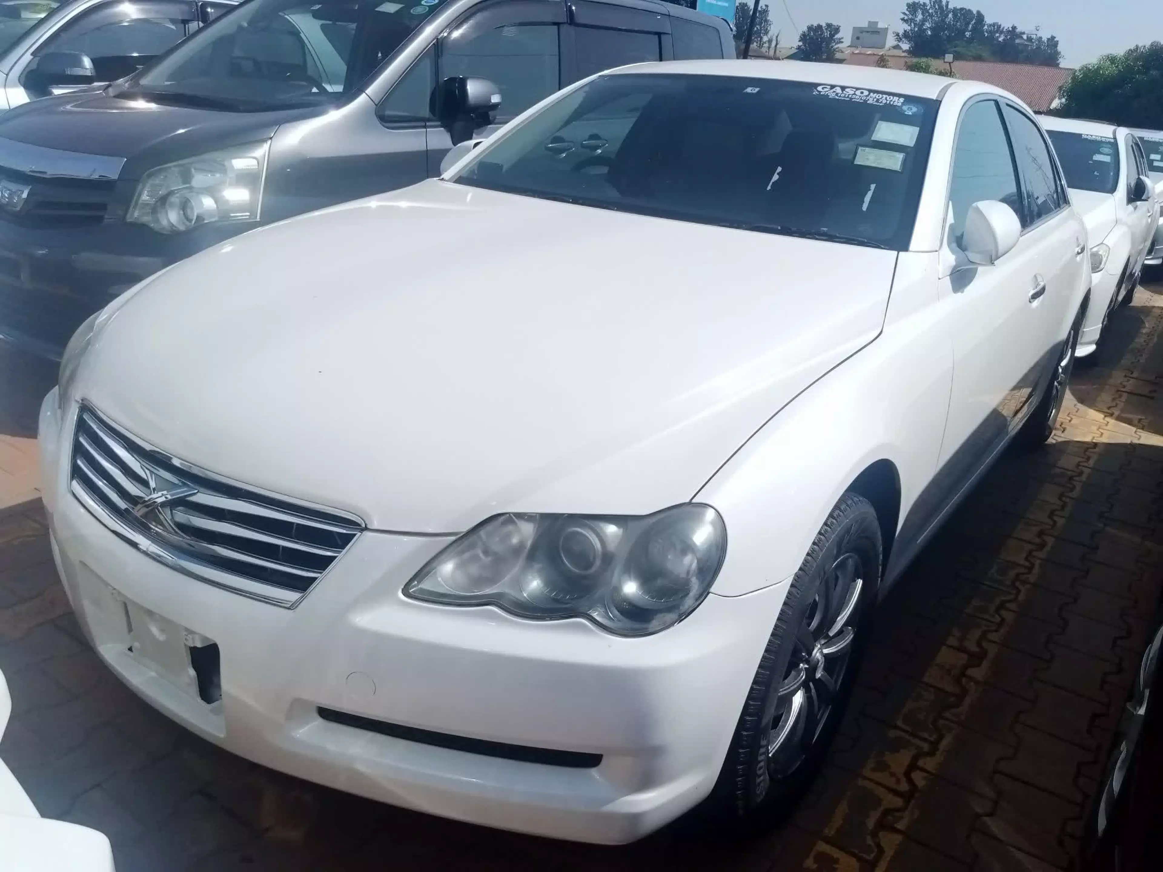 Toyota Mark X - 2009