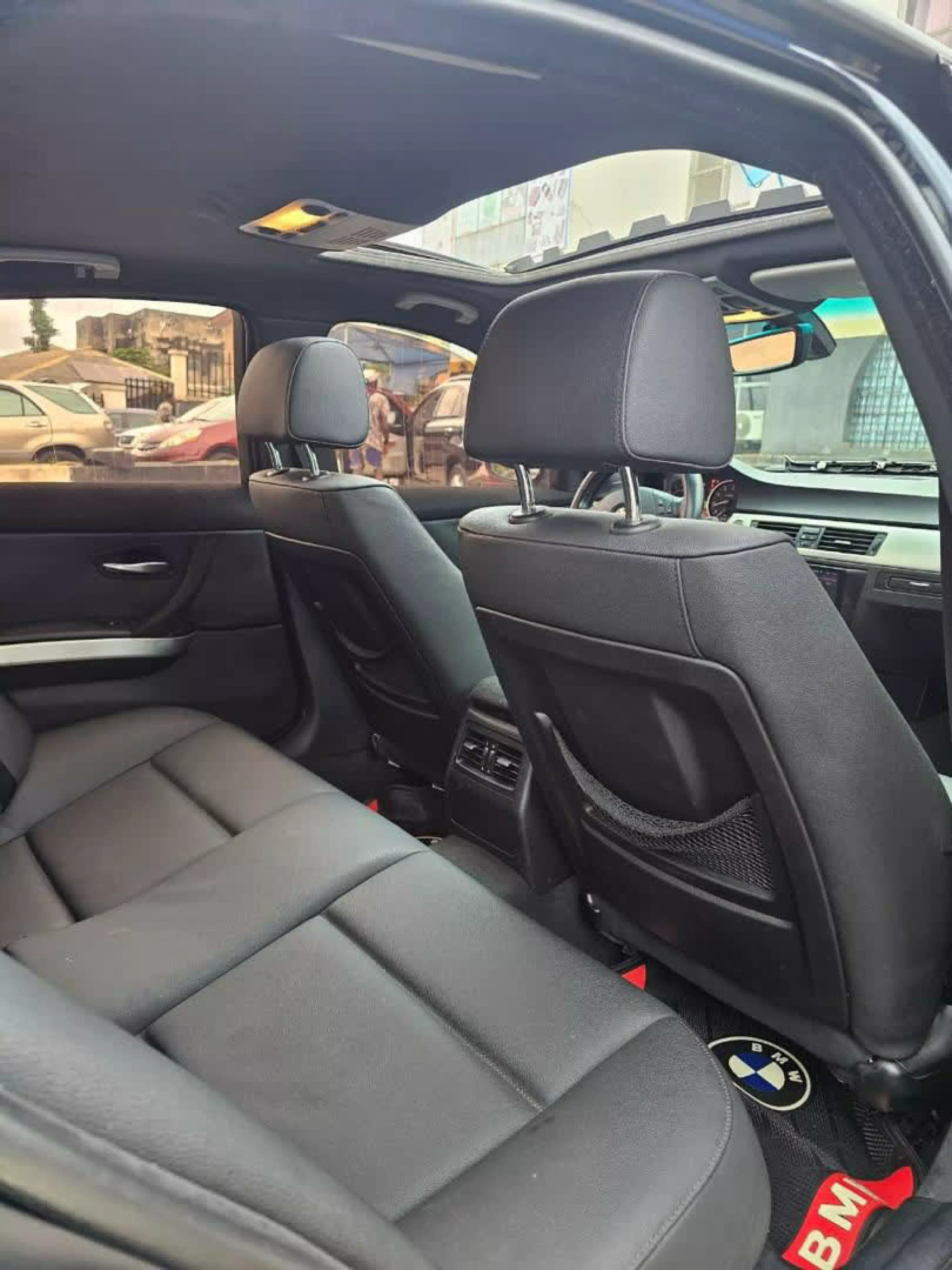 BMW 328   - 2009