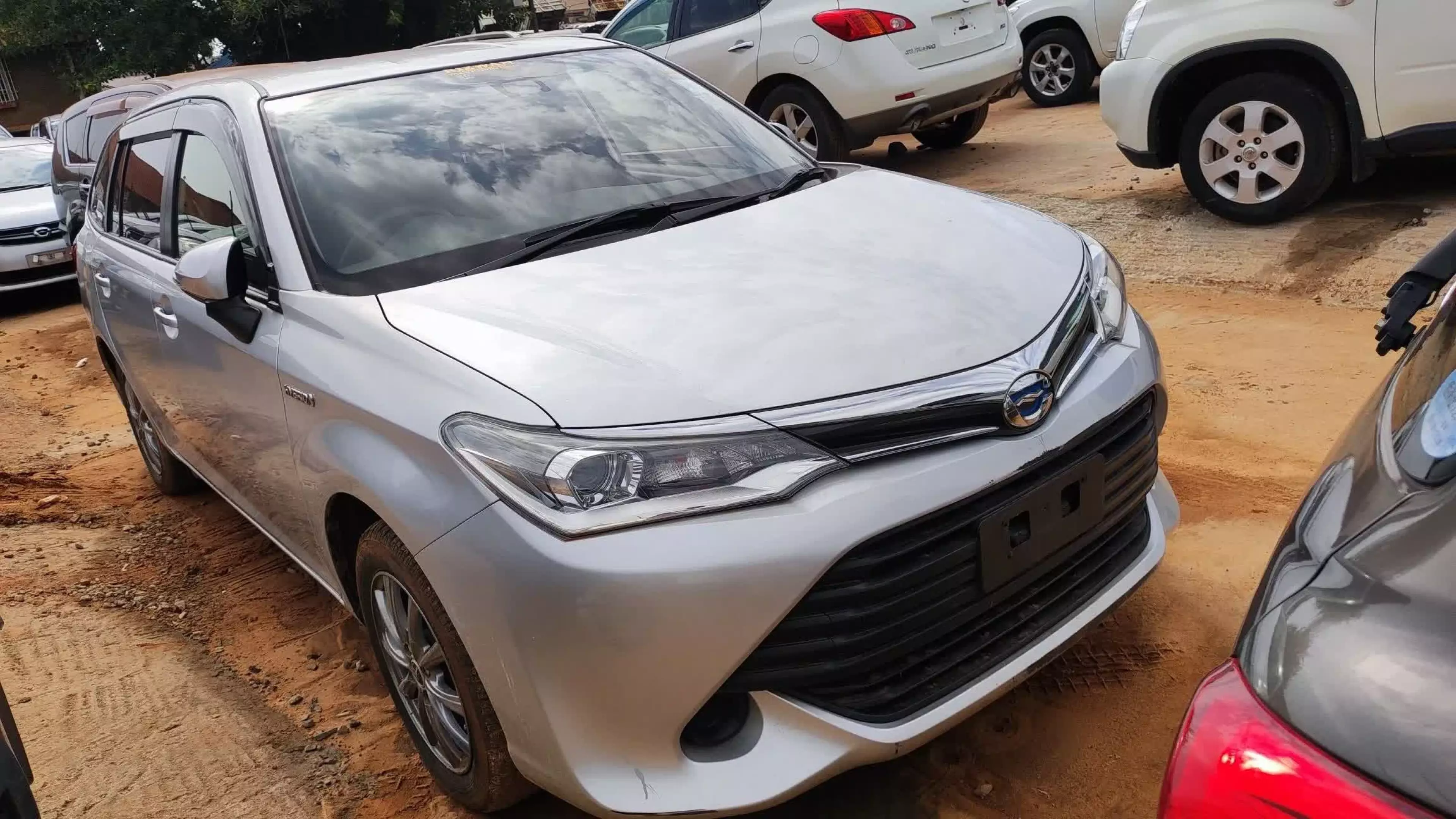 Toyota Fielder  - 2015