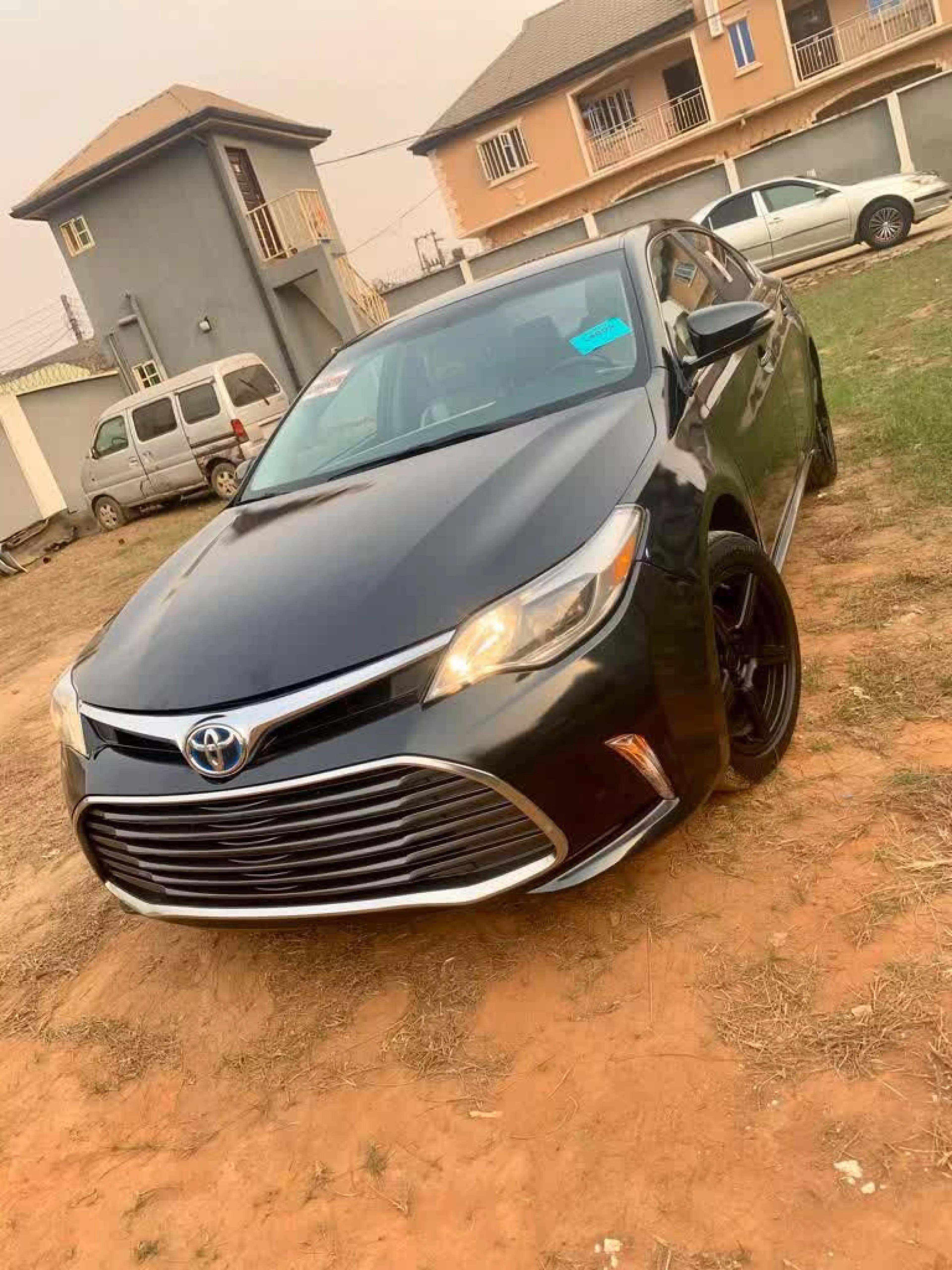 Toyota Avalon - 2015