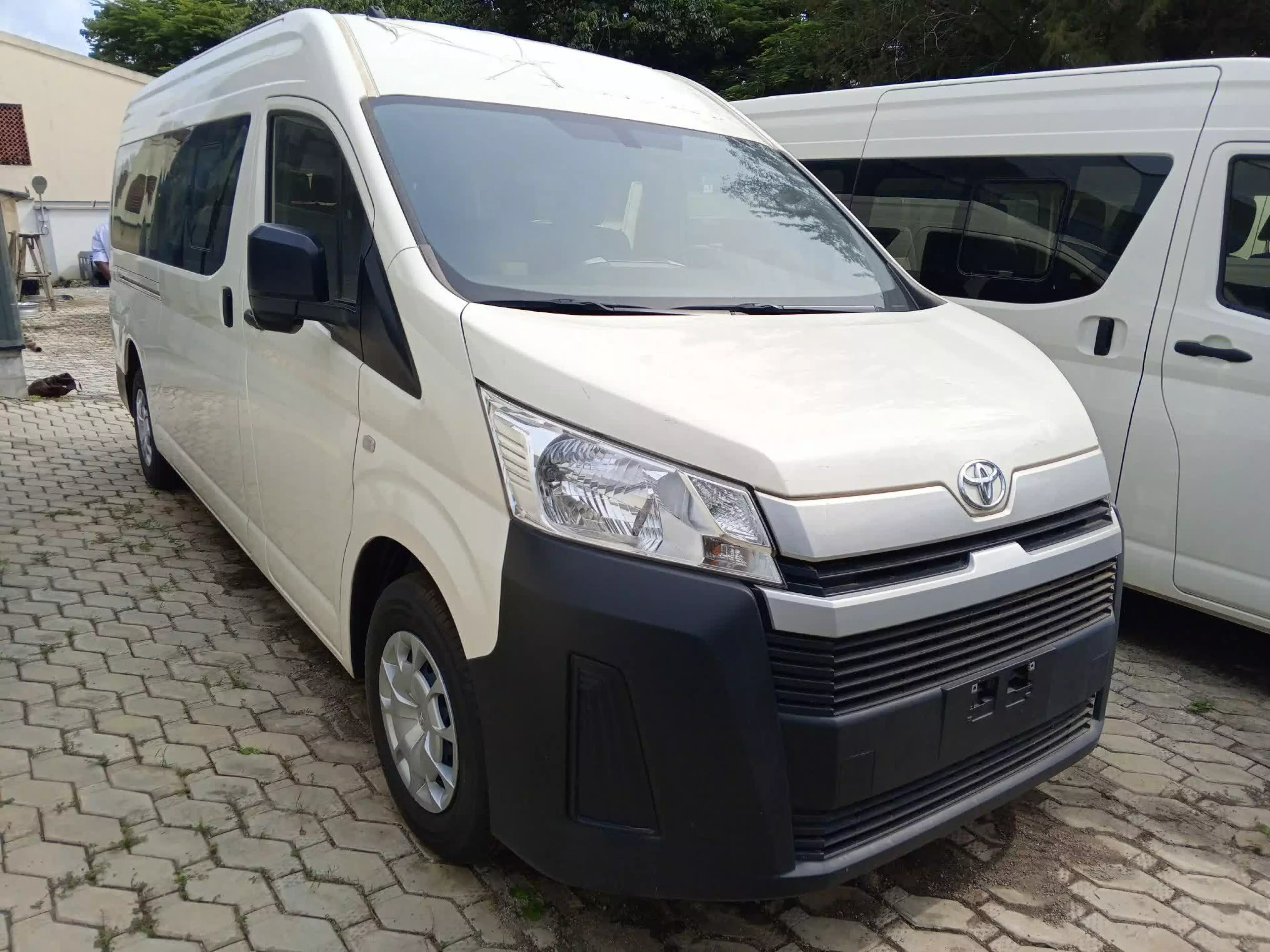 Toyota Hiace - 2022