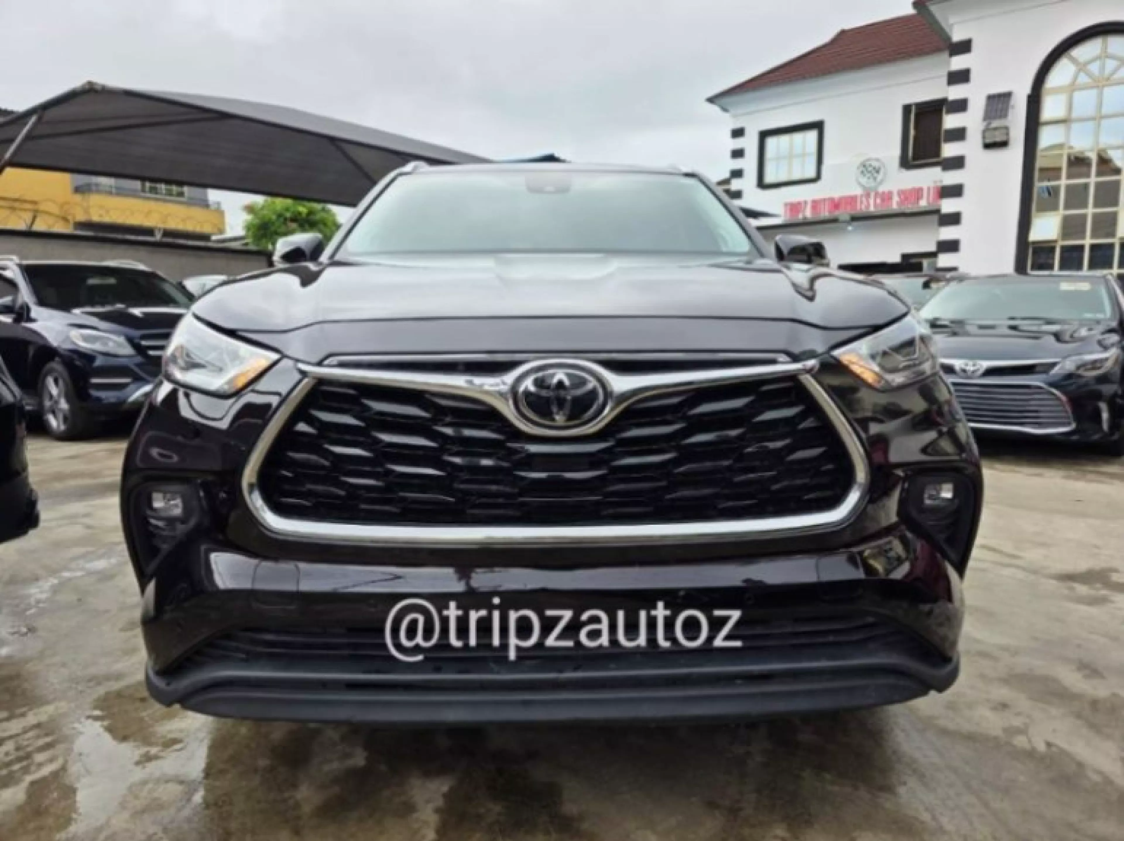 Toyota Highlander - 2021